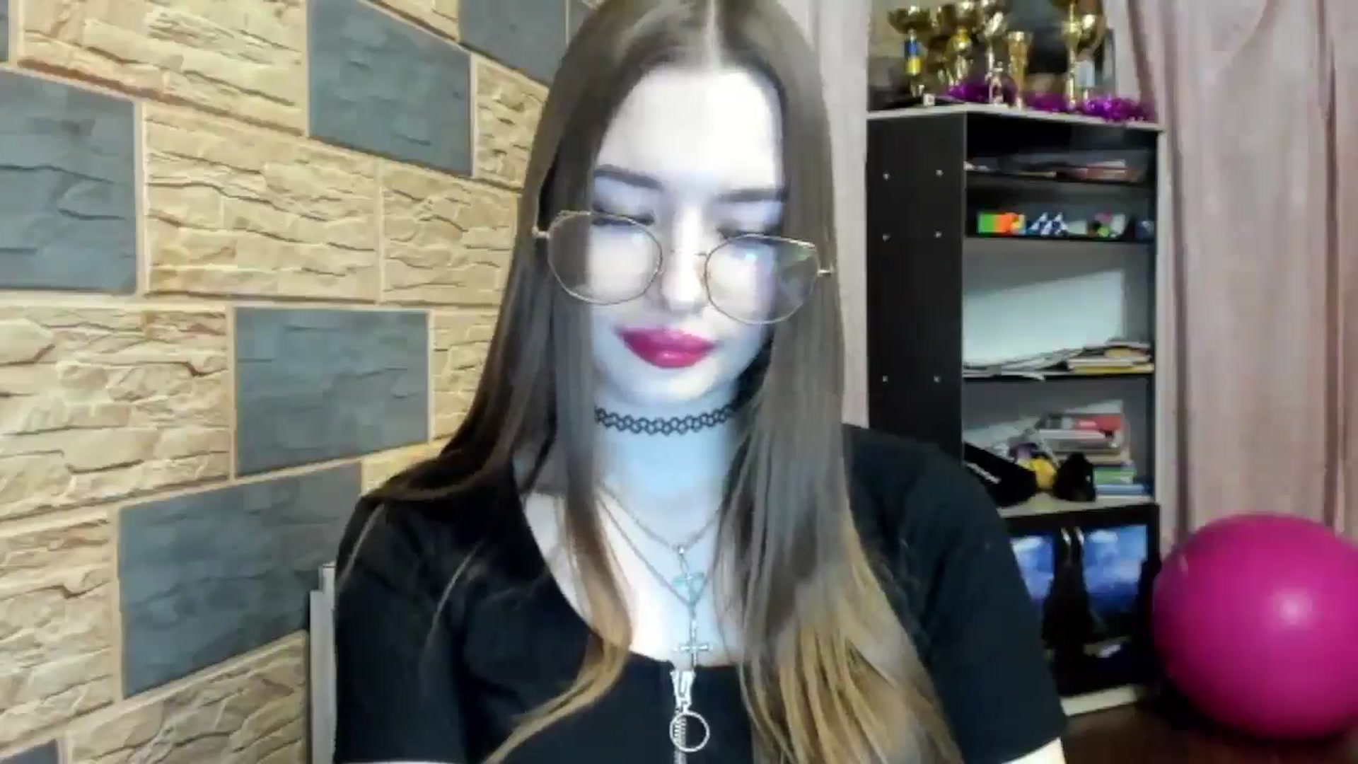 Gallery image thumbnail from DiscoGirl's myfreecams stream on, 04/21/2025, 20:14 image 12 of 20