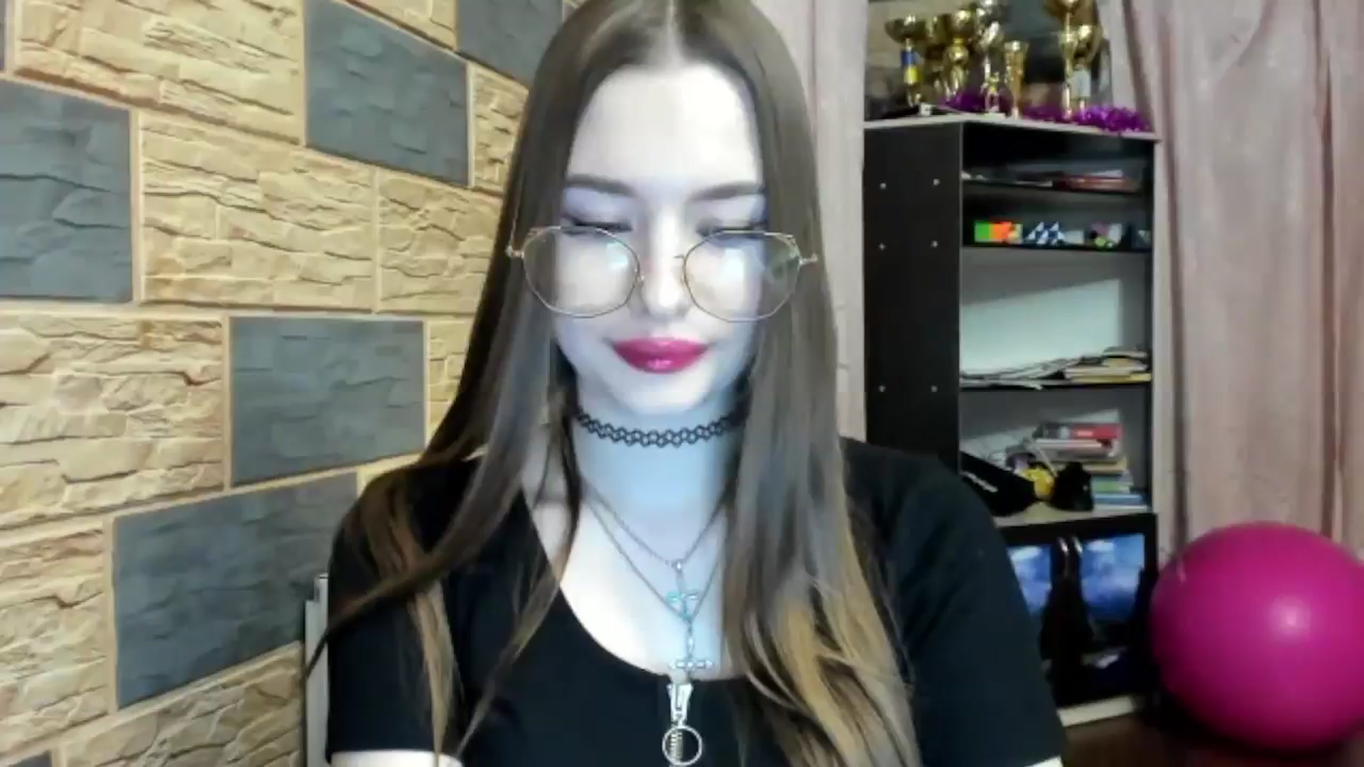 Gallery image thumbnail from DiscoGirl's myfreecams stream on, 04/21/2025, 20:14 image 1 of 20