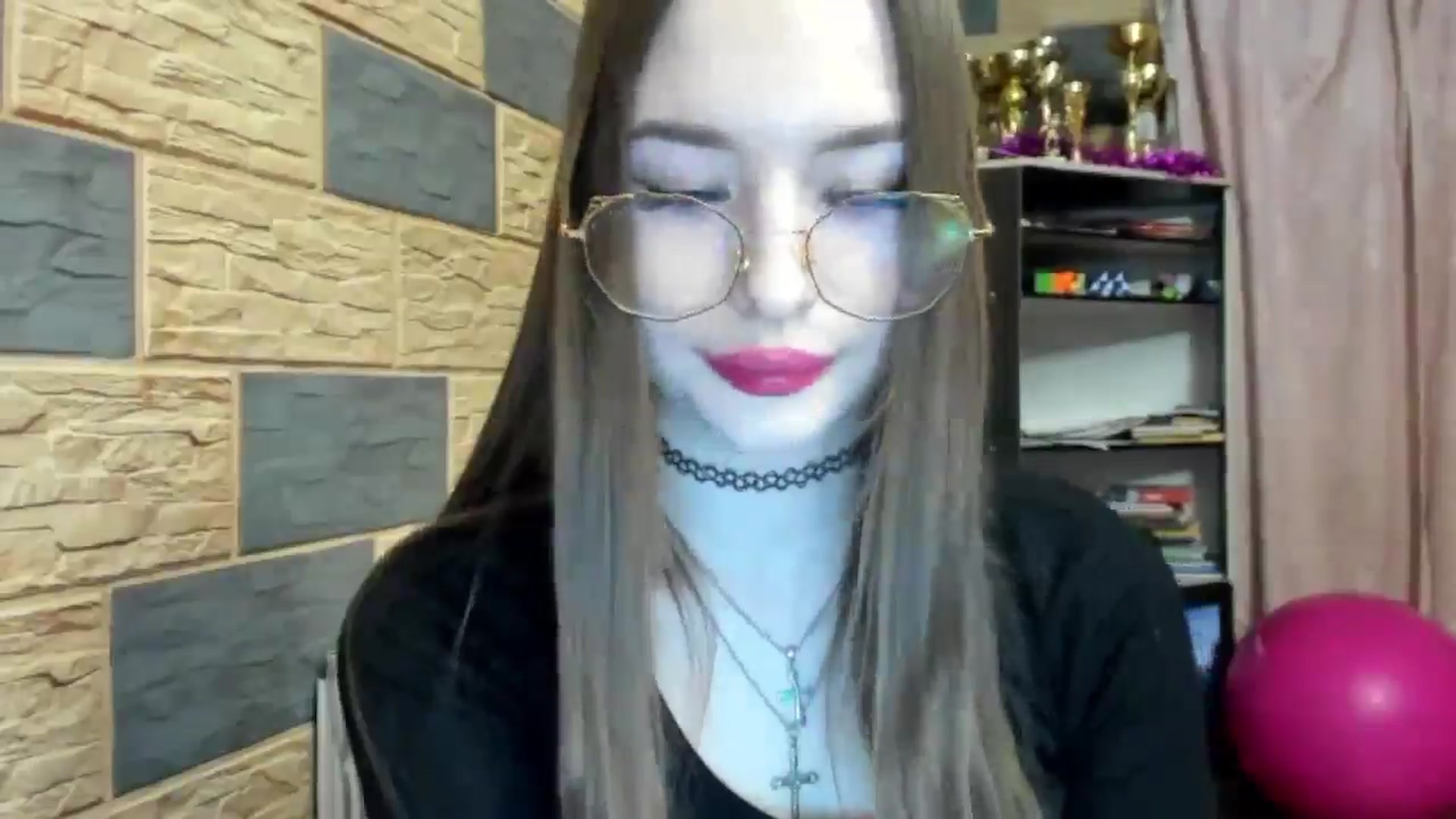 Gallery image thumbnail from DiscoGirl's myfreecams stream on, 04/21/2025, 20:14 image 16 of 20