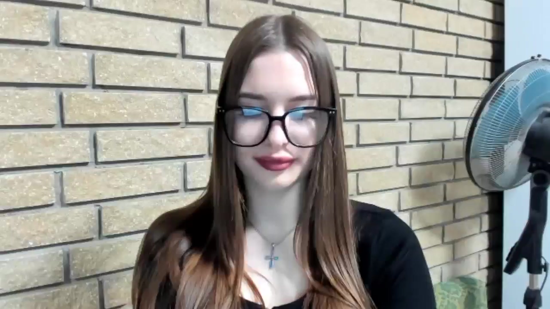 Gallery image thumbnail from DiscoGirl's myfreecams stream on, 04/23/2025, 15:33 image 4 of 20