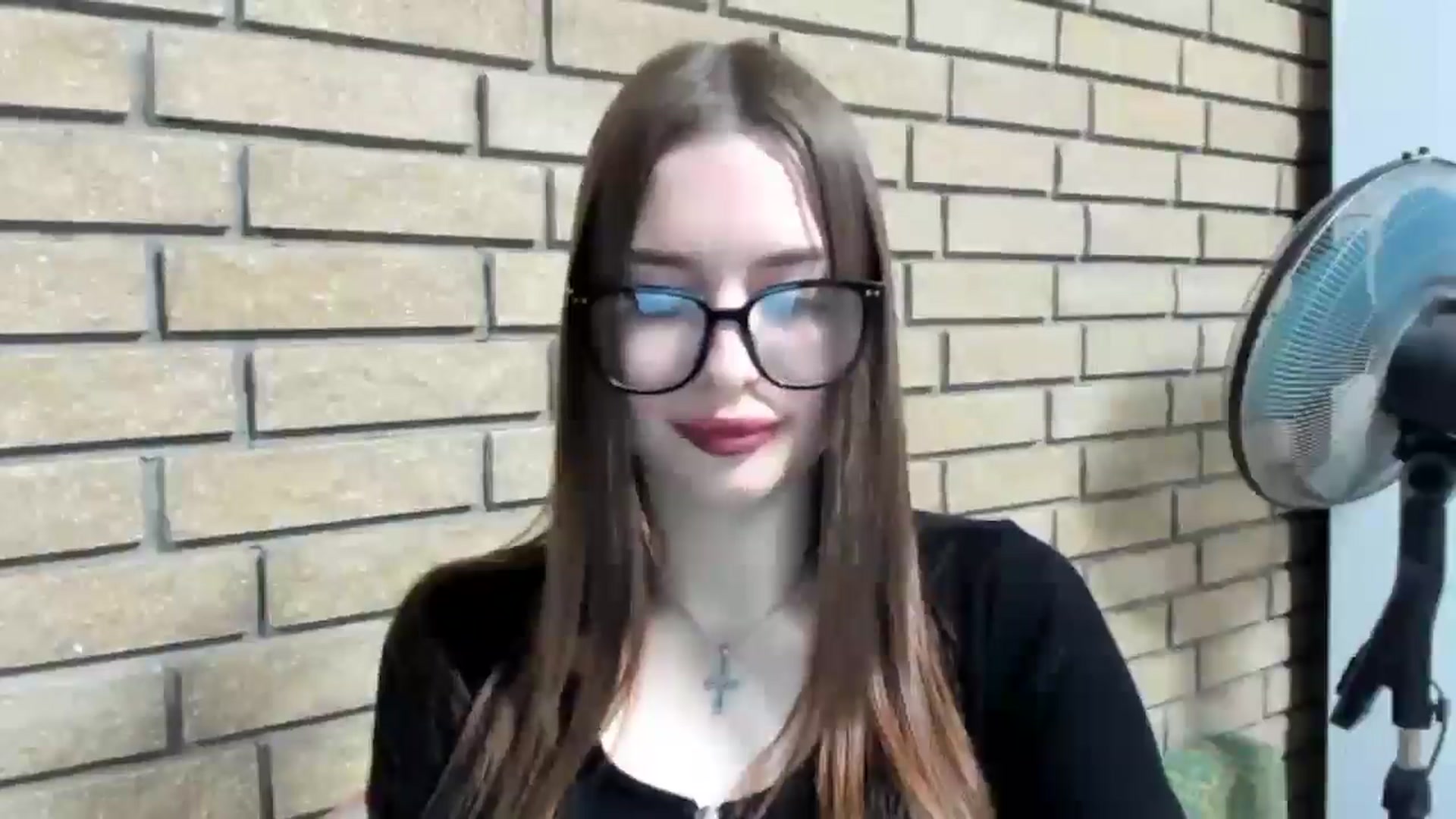 Gallery image thumbnail from DiscoGirl's myfreecams stream on, 04/23/2025, 15:33 image 18 of 20