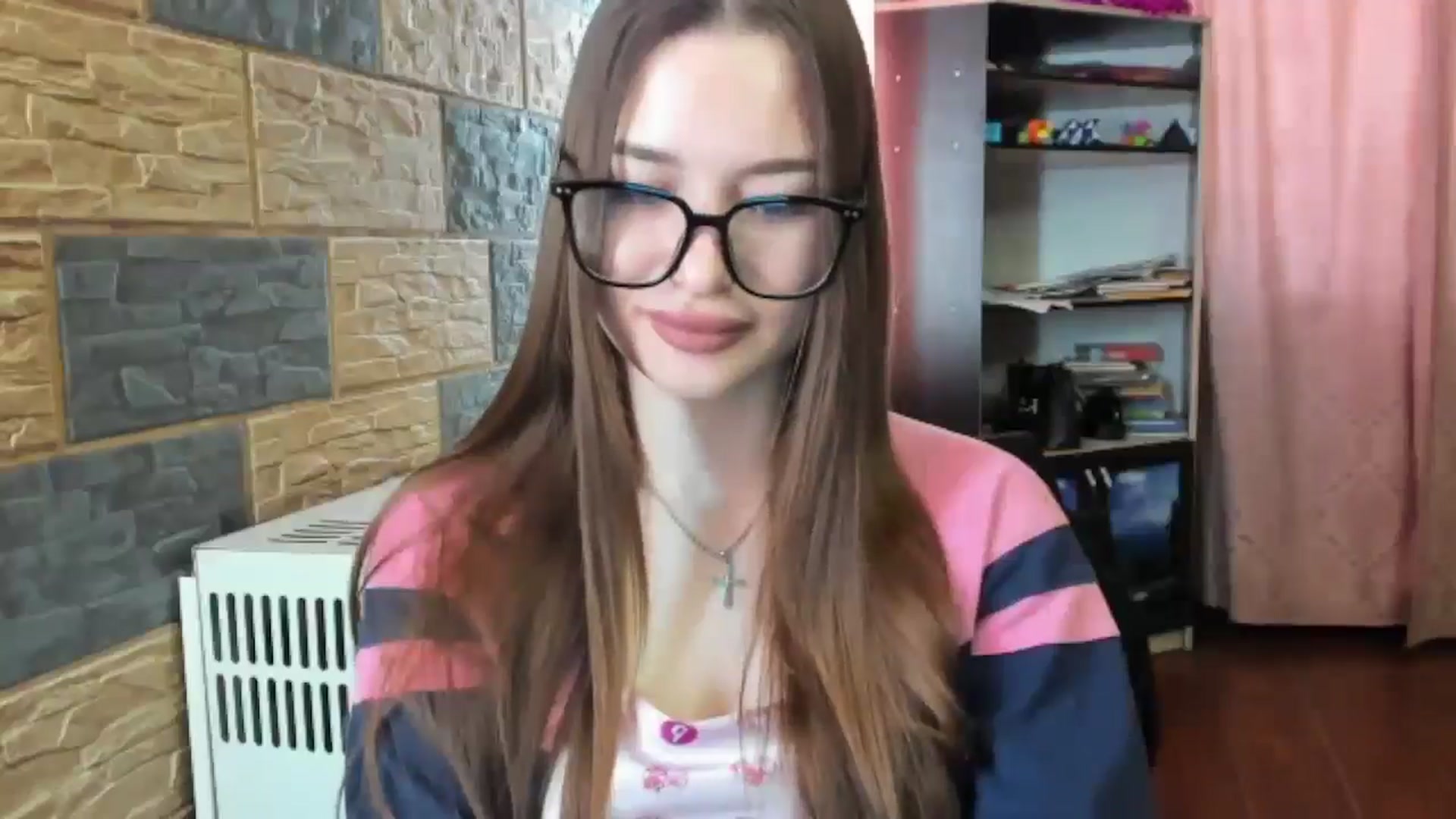 Gallery image thumbnail from DiscoGirl's myfreecams stream on, 04/25/2025, 08:03 image 5 of 20