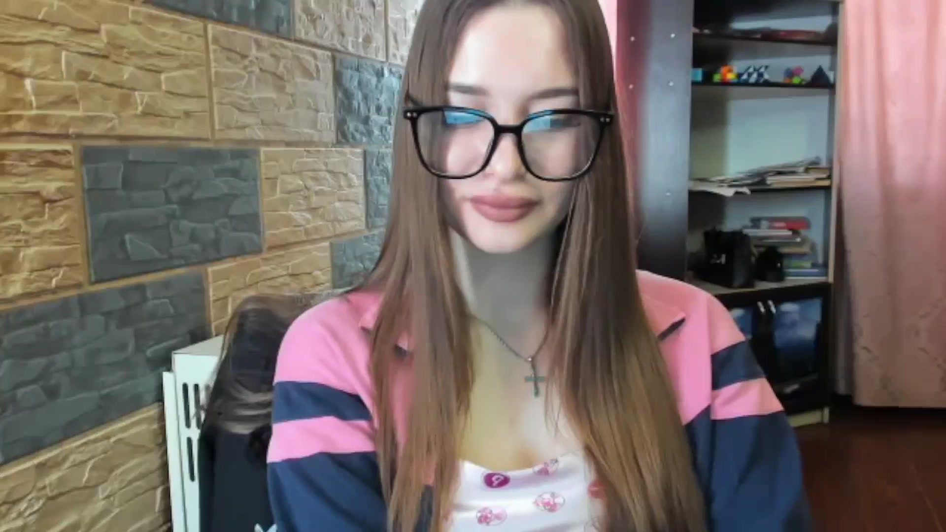 Gallery image thumbnail from DiscoGirl's myfreecams stream on, 04/25/2025, 08:22 image 9 of 20
