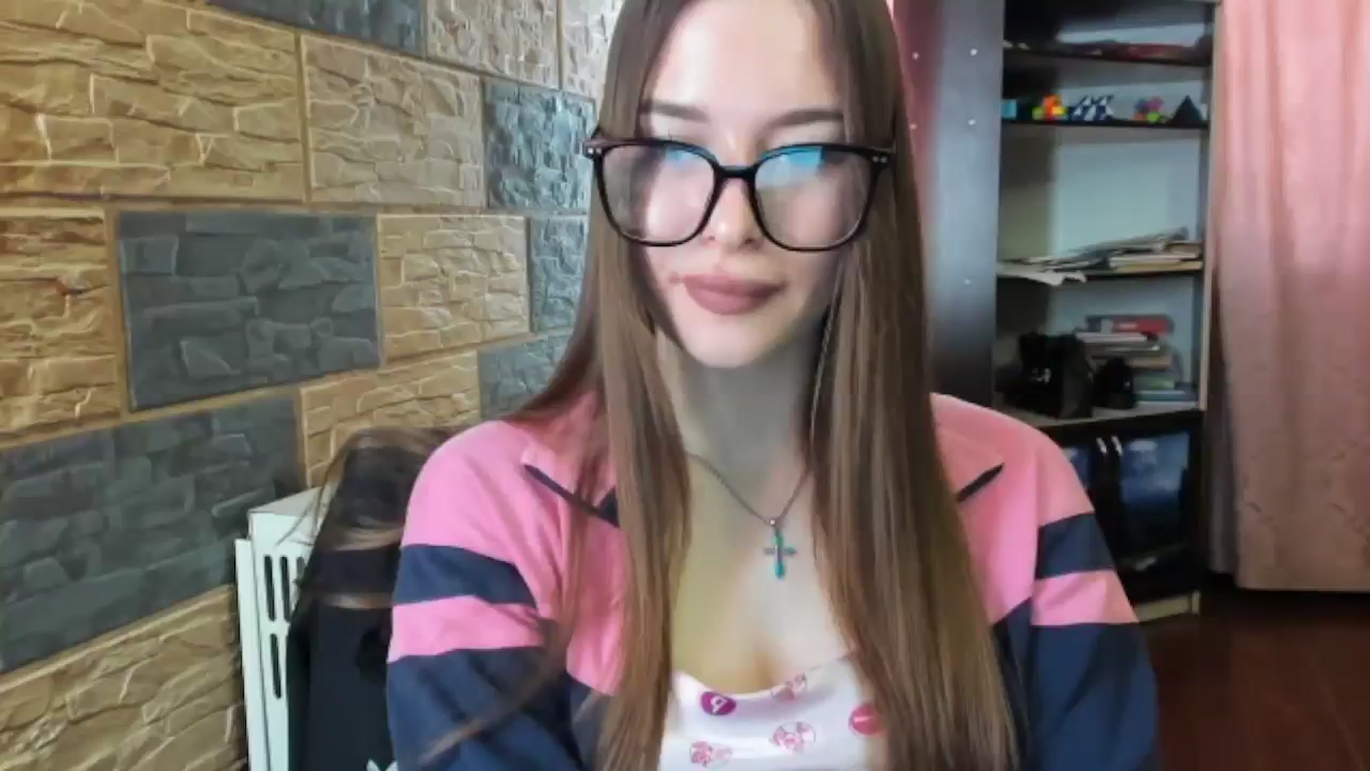 Gallery image thumbnail from DiscoGirl's myfreecams stream on, 04/25/2025, 08:22 image 1 of 20