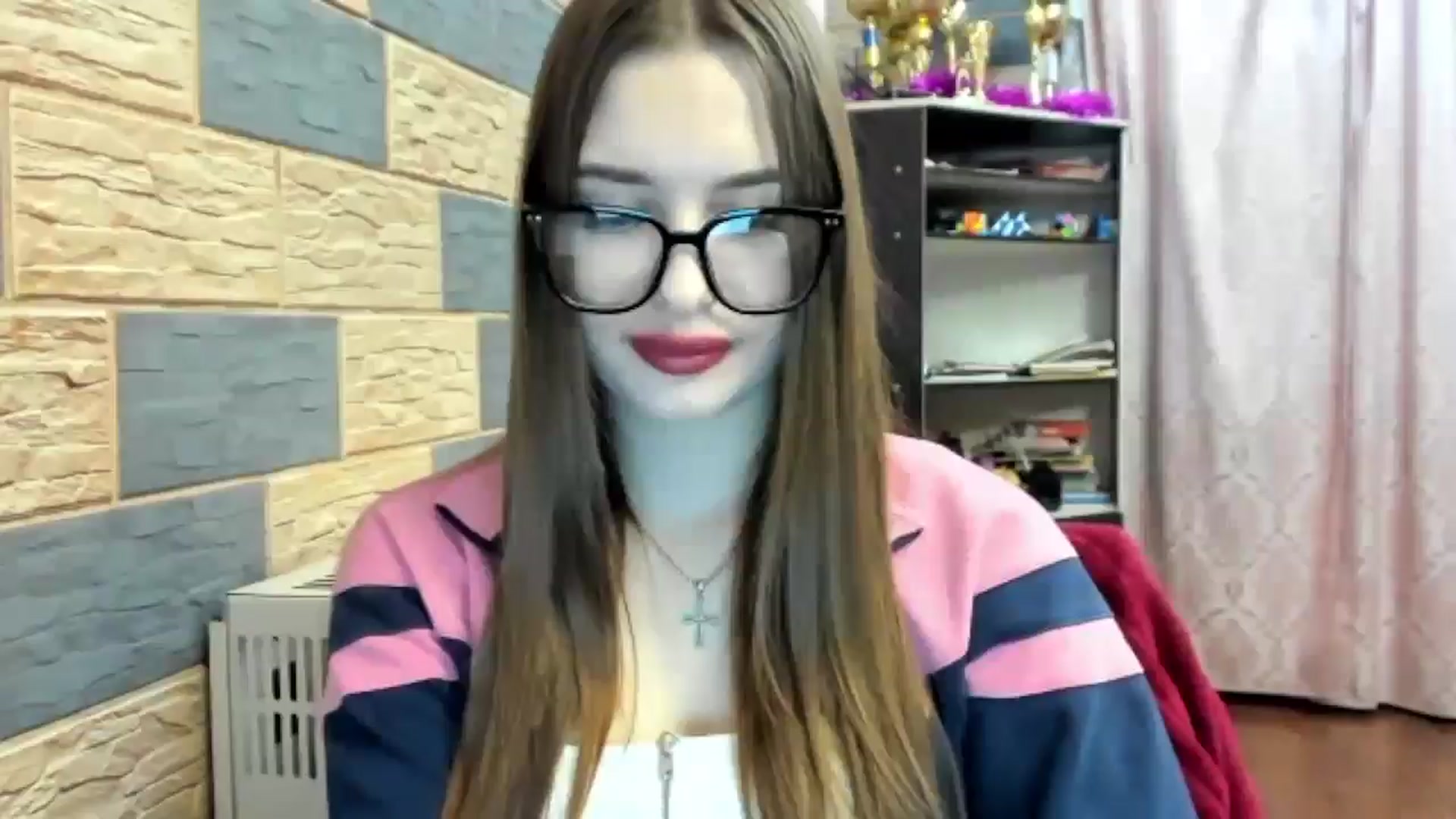 Gallery image thumbnail from DiscoGirl's myfreecams stream on, 04/28/2025, 17:31 image 7 of 20