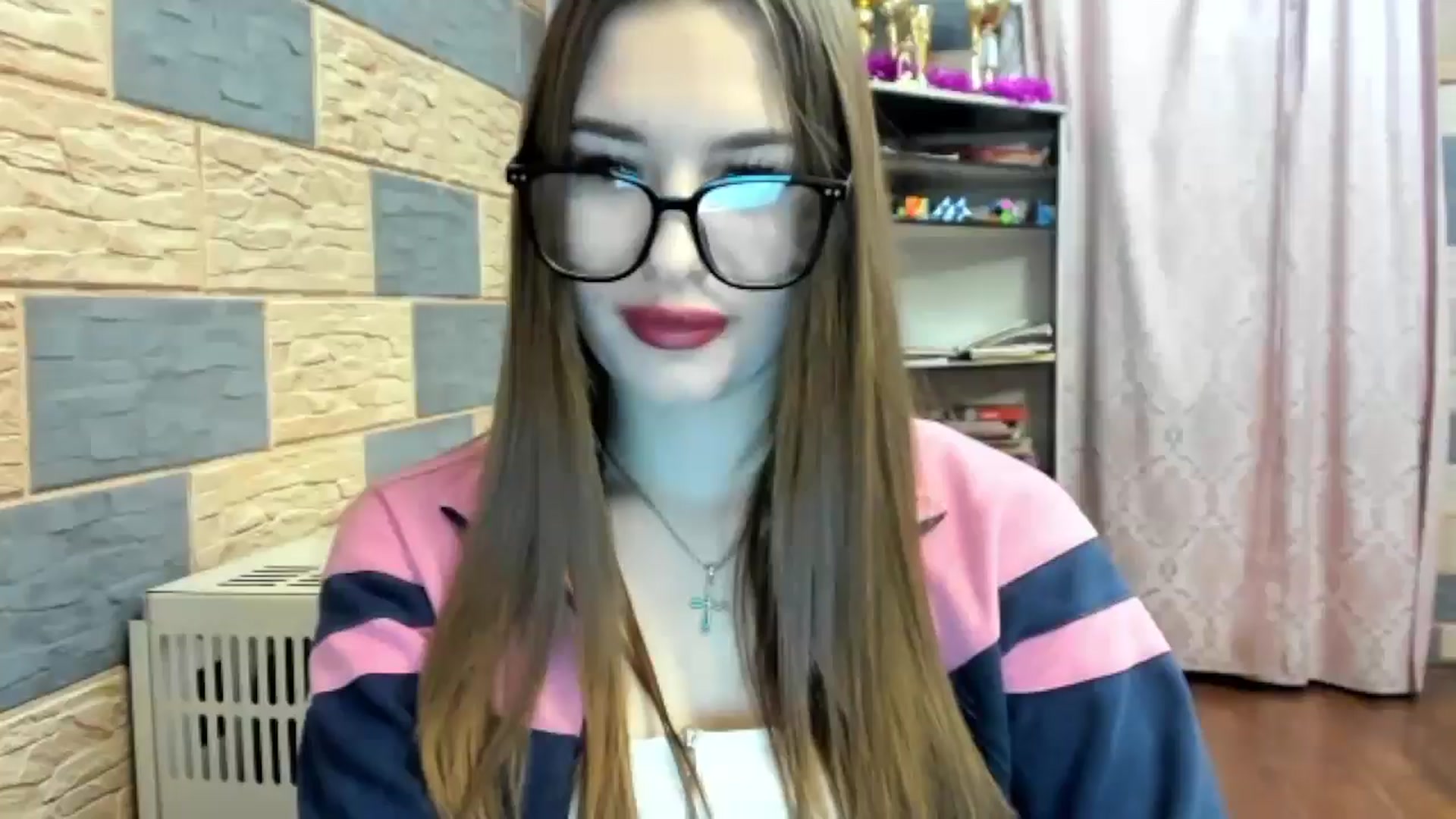 Gallery image thumbnail from DiscoGirl's myfreecams stream on, 04/28/2025, 17:31 image 13 of 20