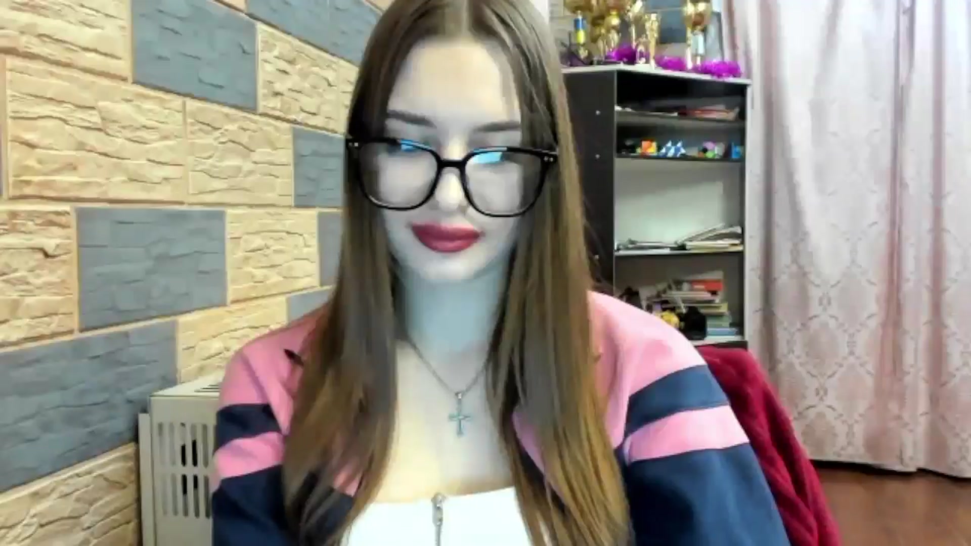 Gallery image thumbnail from DiscoGirl's myfreecams stream on, 04/28/2025, 17:31 image 10 of 20