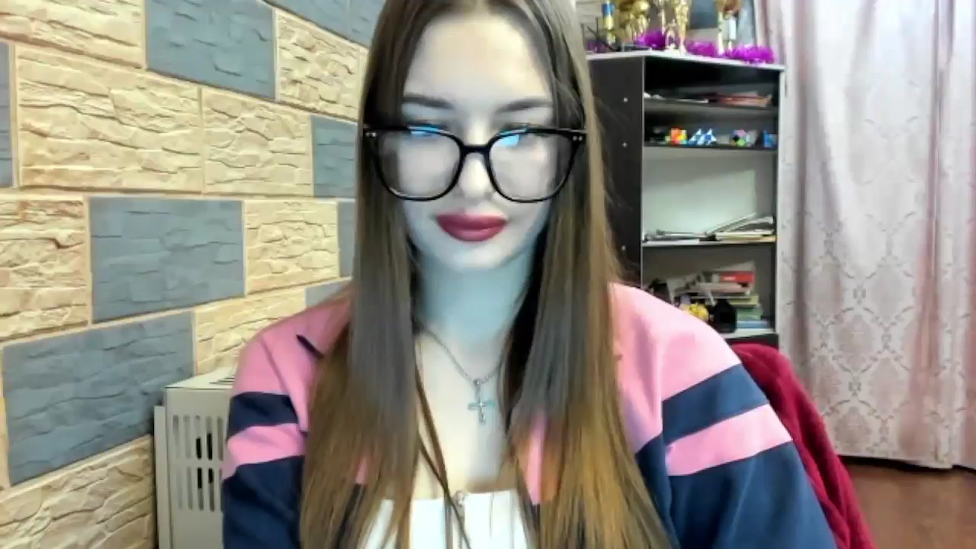 Gallery image thumbnail from DiscoGirl's myfreecams stream on, 04/28/2025, 17:31 image 12 of 20