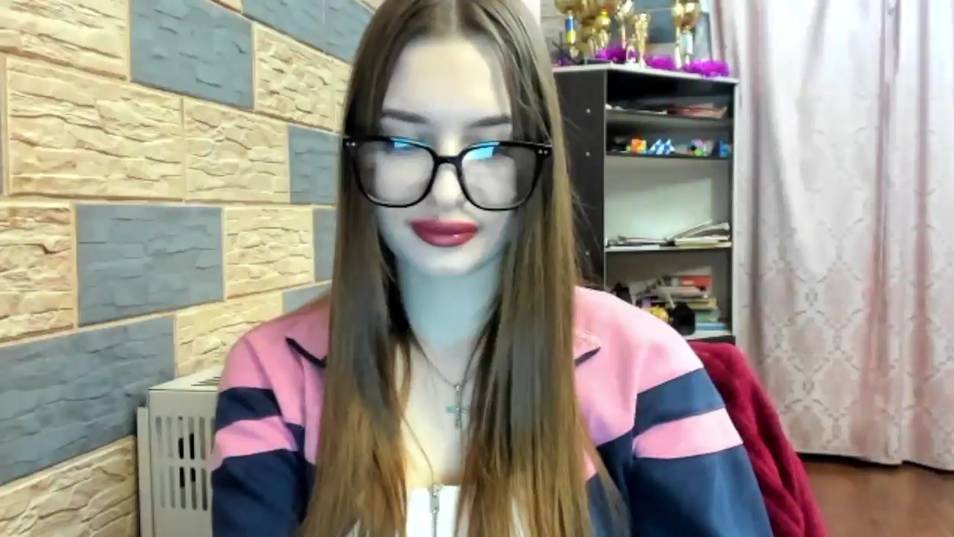 Gallery image thumbnail from DiscoGirl's myfreecams stream on, 04/28/2025, 17:31 image 9 of 20