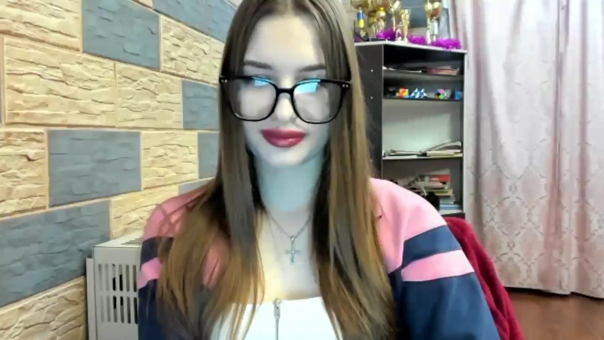 Gallery image thumbnail from DiscoGirl's myfreecams stream on, 04/28/2025, 17:31 image 4 of 20