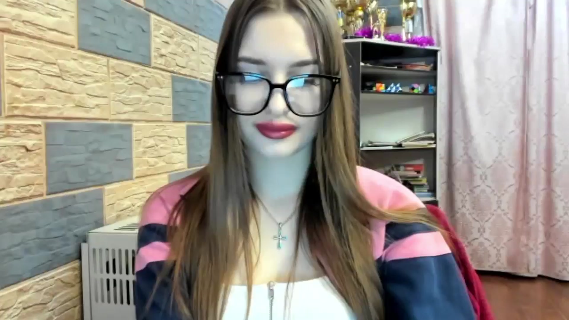 Gallery image thumbnail from DiscoGirl's myfreecams stream on, 04/28/2025, 17:31 image 2 of 20