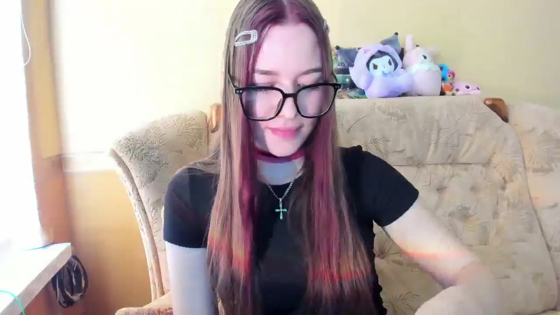 Gallery image thumbnail from DiscoGirl's myfreecams stream on, 05/19/2025, 10:54 image 19 of 20