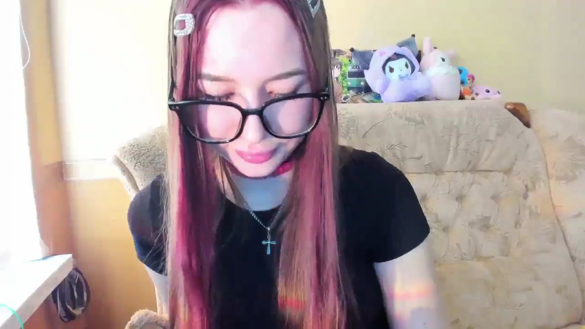 Gallery image thumbnail from DiscoGirl's myfreecams stream on, 05/19/2025, 10:54 image 17 of 20