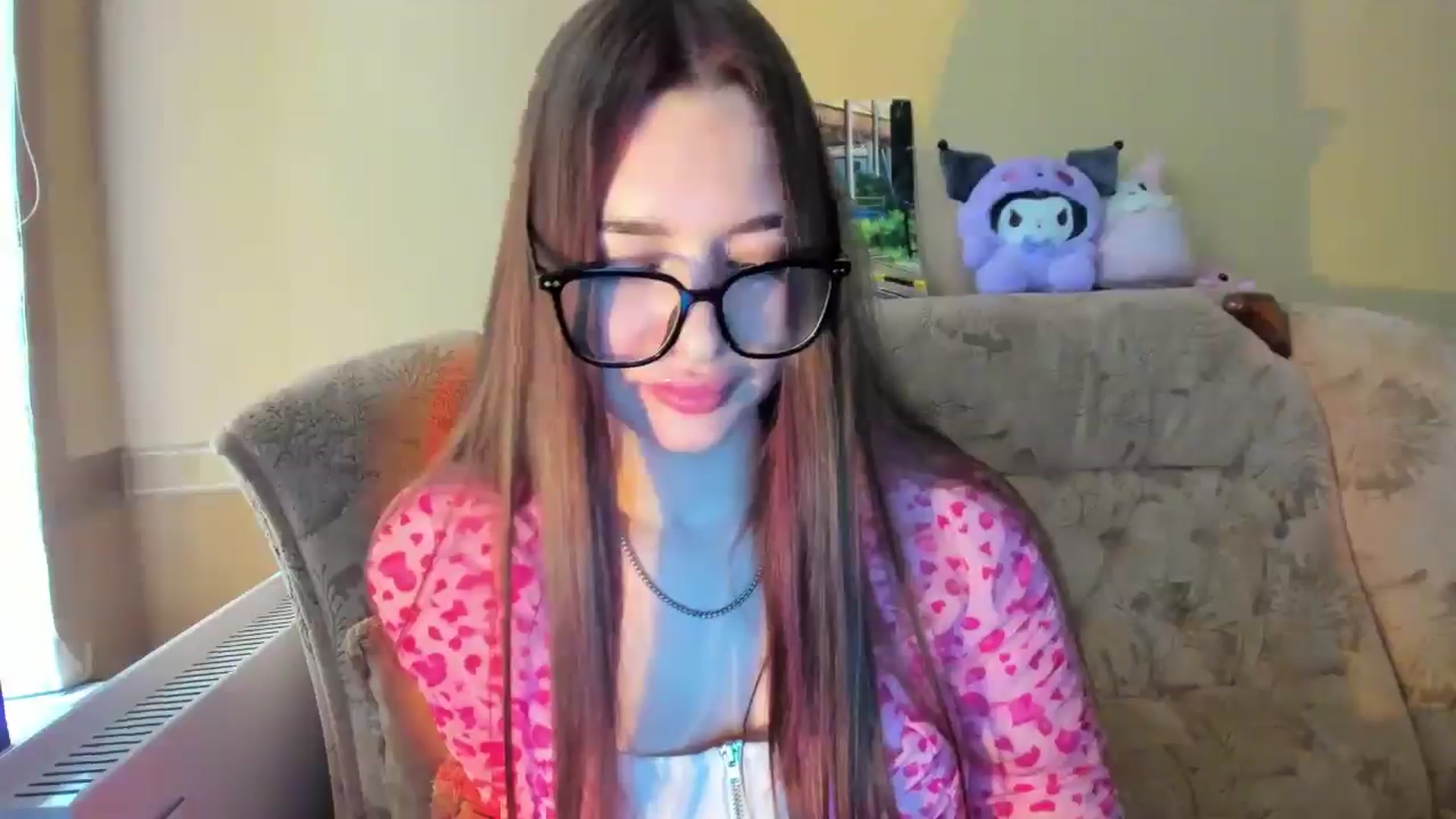 Gallery image thumbnail from DiscoGirl's myfreecams stream on, 05/26/2025, 12:04 image 13 of 20