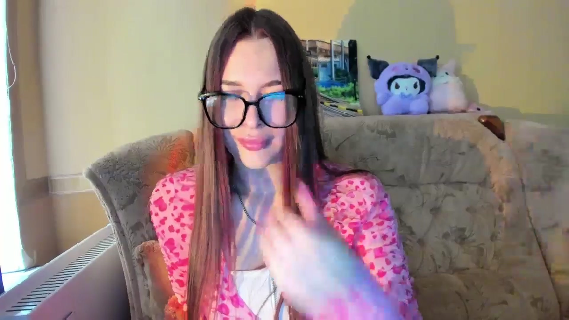 Gallery image thumbnail from DiscoGirl's myfreecams stream on, 05/26/2025, 12:04 image 10 of 20