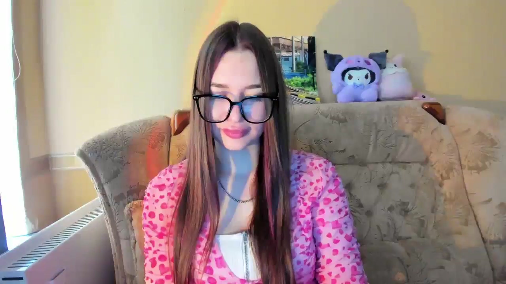 Gallery image thumbnail from DiscoGirl's myfreecams stream on, 05/26/2025, 12:04 image 6 of 20