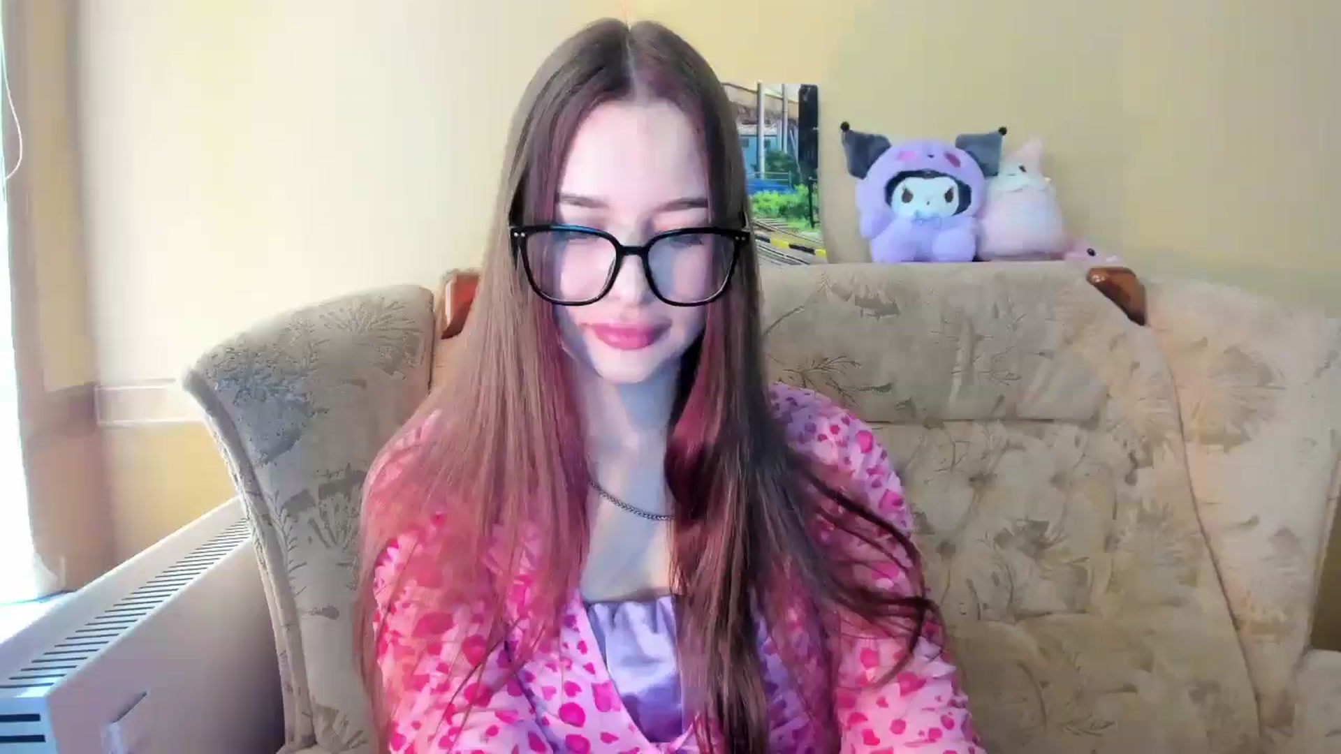 Gallery image thumbnail from DiscoGirl's myfreecams stream on, 05/27/2025, 11:00 image 12 of 20