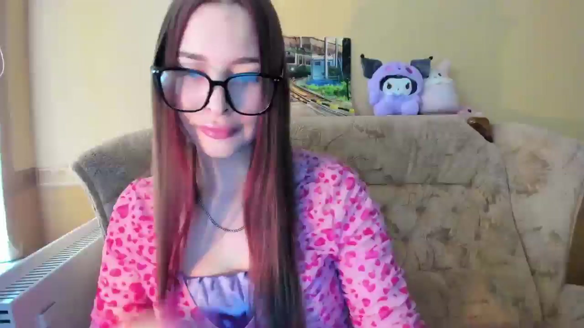 Gallery image thumbnail from DiscoGirl's myfreecams stream on, 05/27/2025, 11:00 image 14 of 20