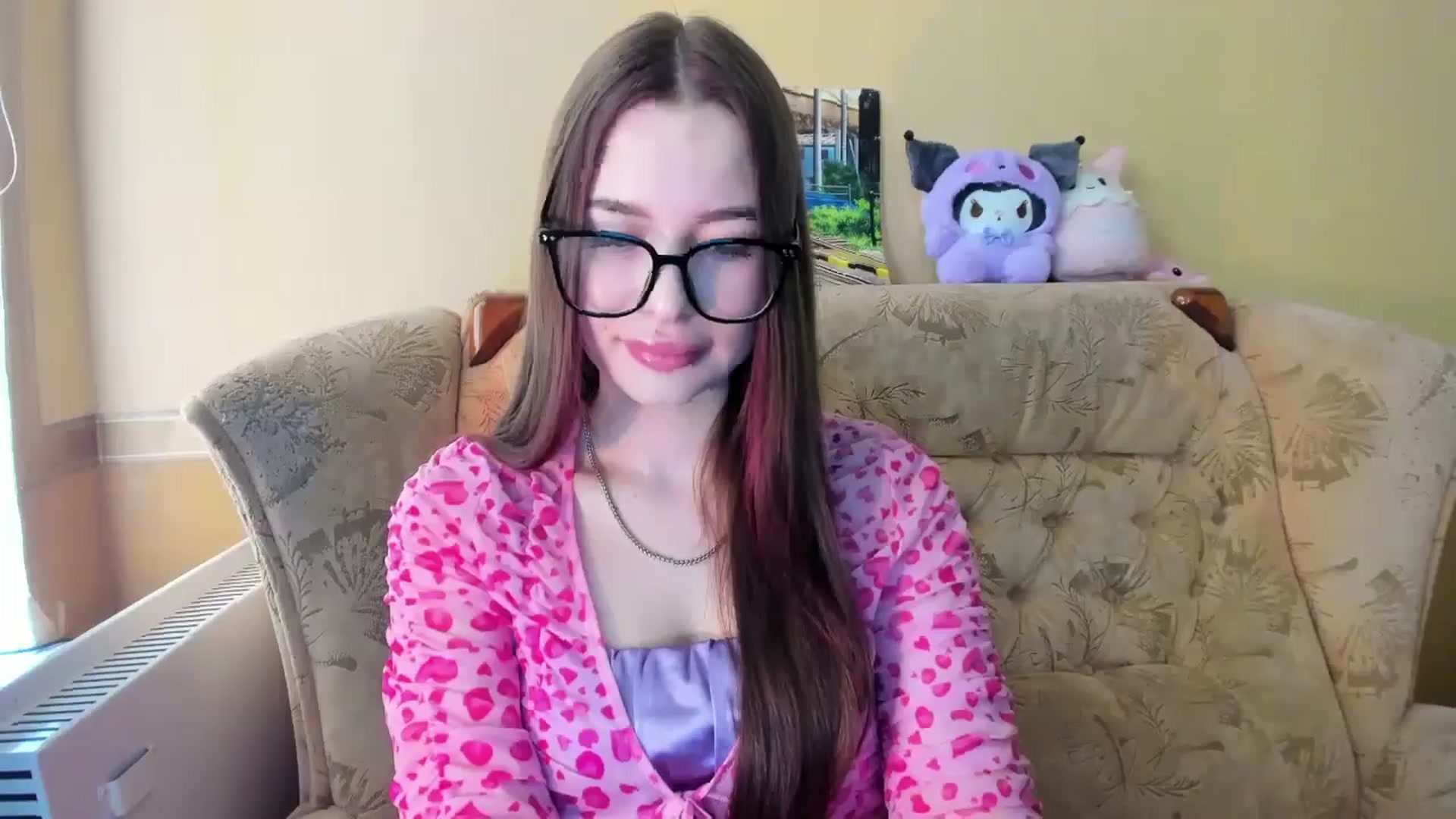 Gallery image thumbnail from DiscoGirl's myfreecams stream on, 05/27/2025, 11:00 image 6 of 20