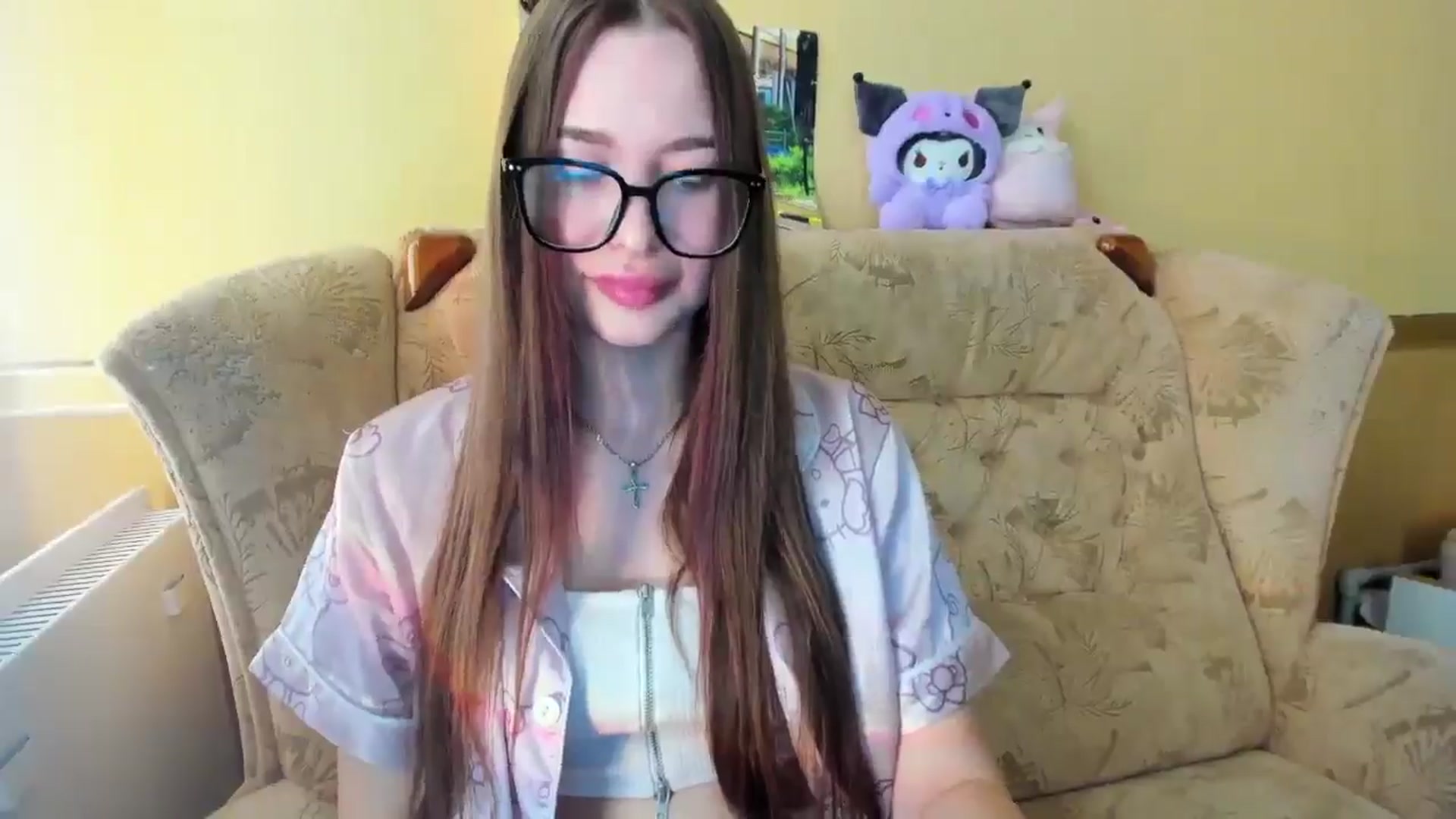 Gallery image thumbnail from DiscoGirl's myfreecams stream on, 06/18/2025, 11:51 image 15 of 20