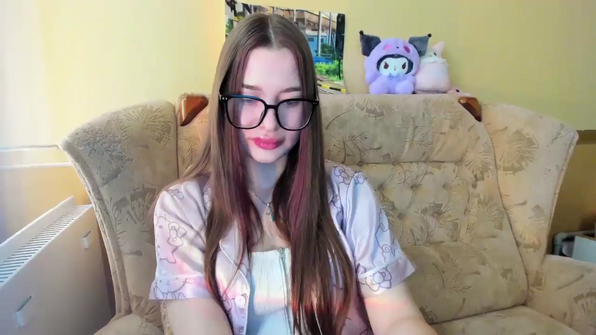 Gallery image thumbnail from DiscoGirl's myfreecams stream on, 06/18/2025, 11:51 image 3 of 20