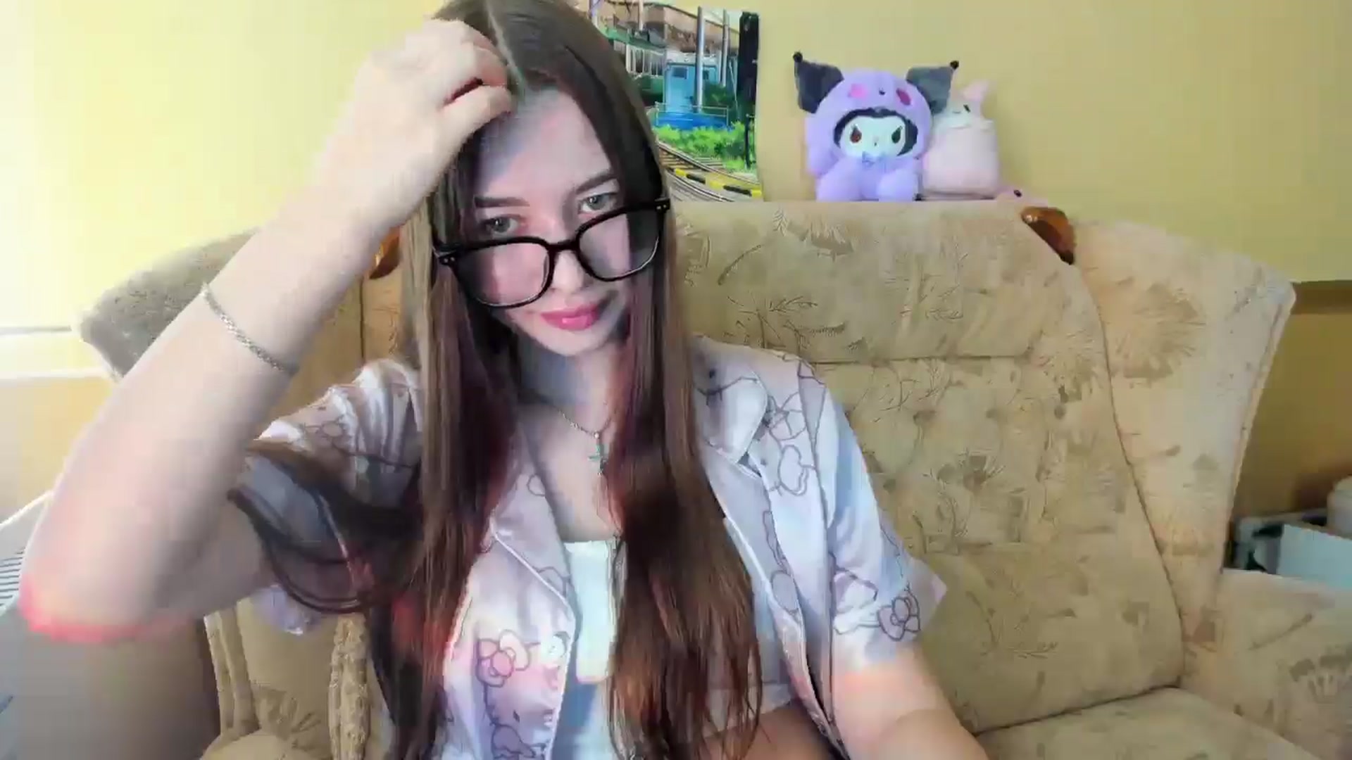 Gallery image thumbnail from DiscoGirl's myfreecams stream on, 06/18/2025, 11:51 image 17 of 20