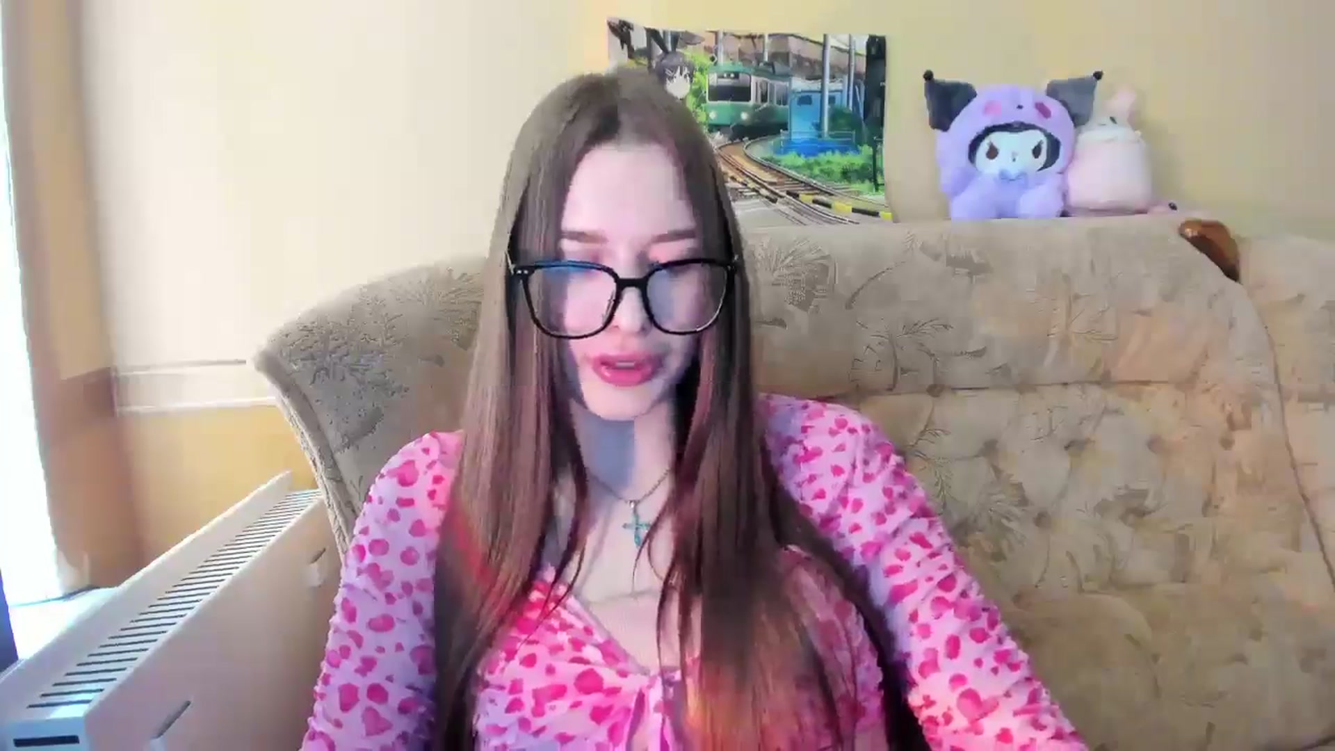 Gallery image thumbnail from DiscoGirl's myfreecams stream on, 06/19/2025, 10:40 image 10 of 20