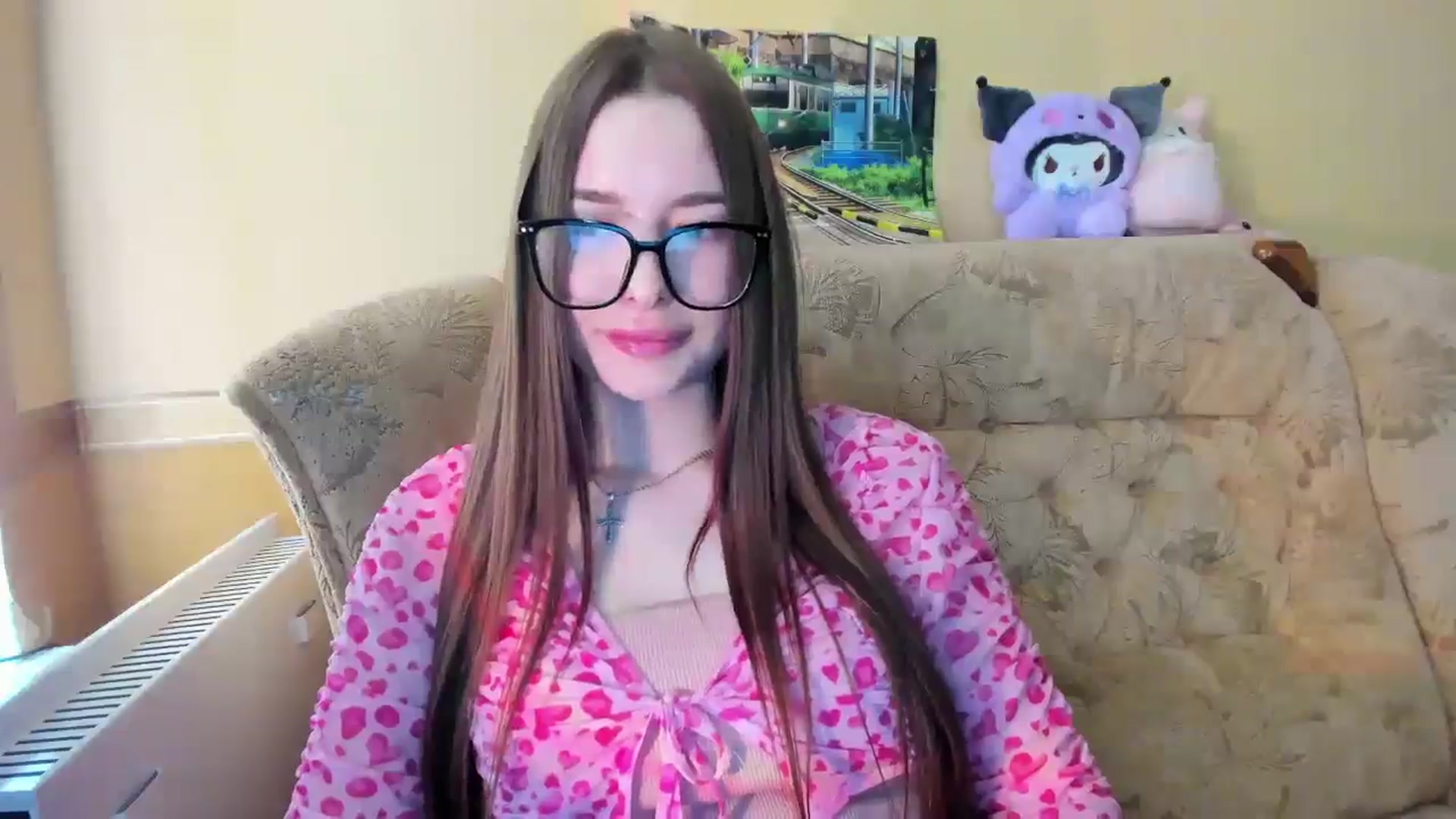 Gallery image thumbnail from DiscoGirl's myfreecams stream on, 06/19/2025, 10:40 image 18 of 20