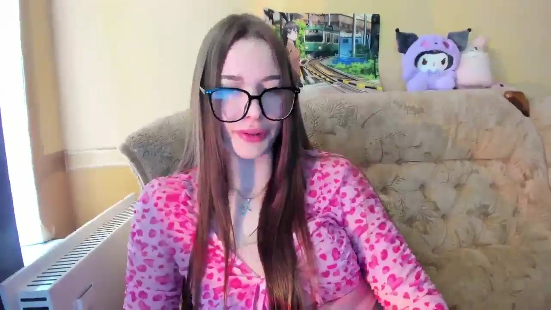 Gallery image thumbnail from DiscoGirl's myfreecams stream on, 06/19/2025, 10:40 image 11 of 20