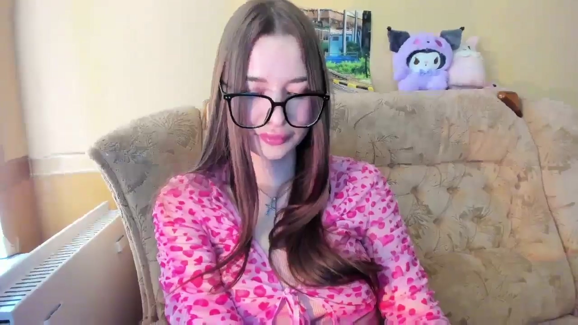 Gallery image thumbnail from DiscoGirl's myfreecams stream on, 06/19/2025, 10:40 image 13 of 20