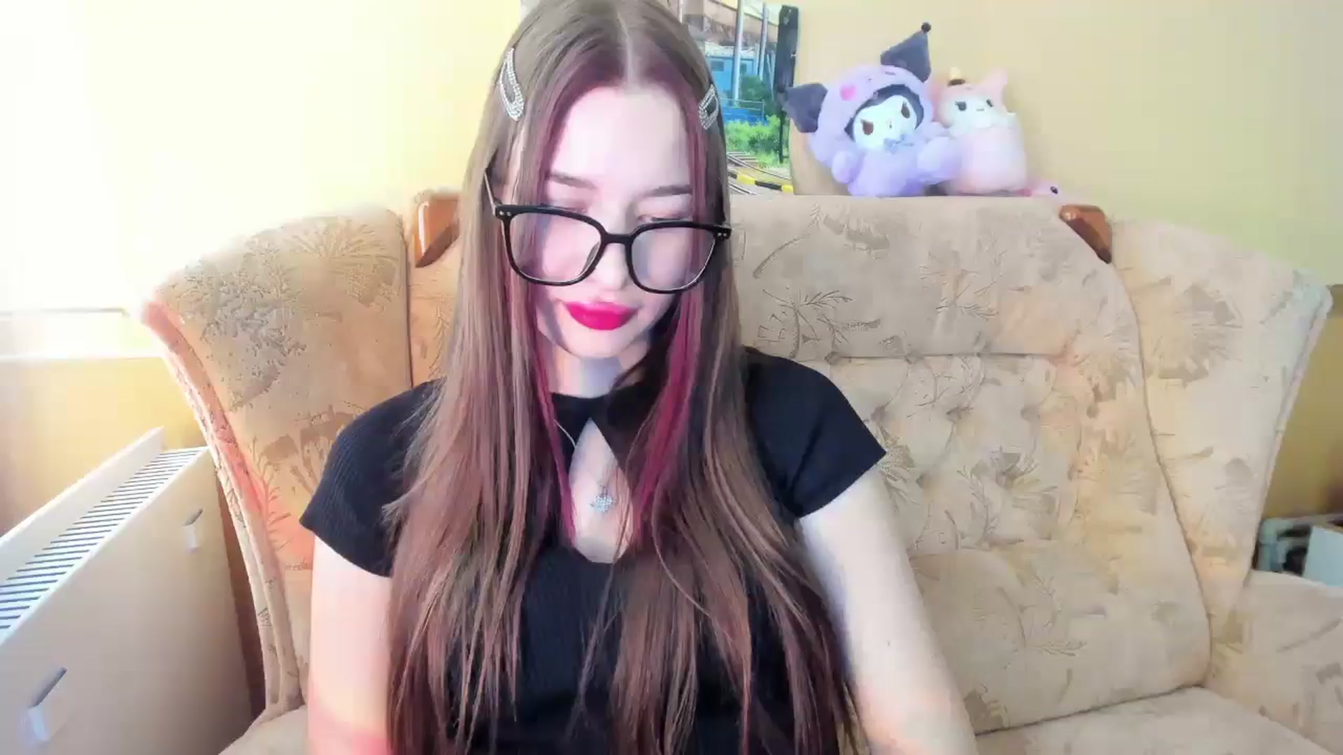 Gallery image thumbnail from DiscoGirl's myfreecams stream on, 06/28/2025, 11:48 image 10 of 20
