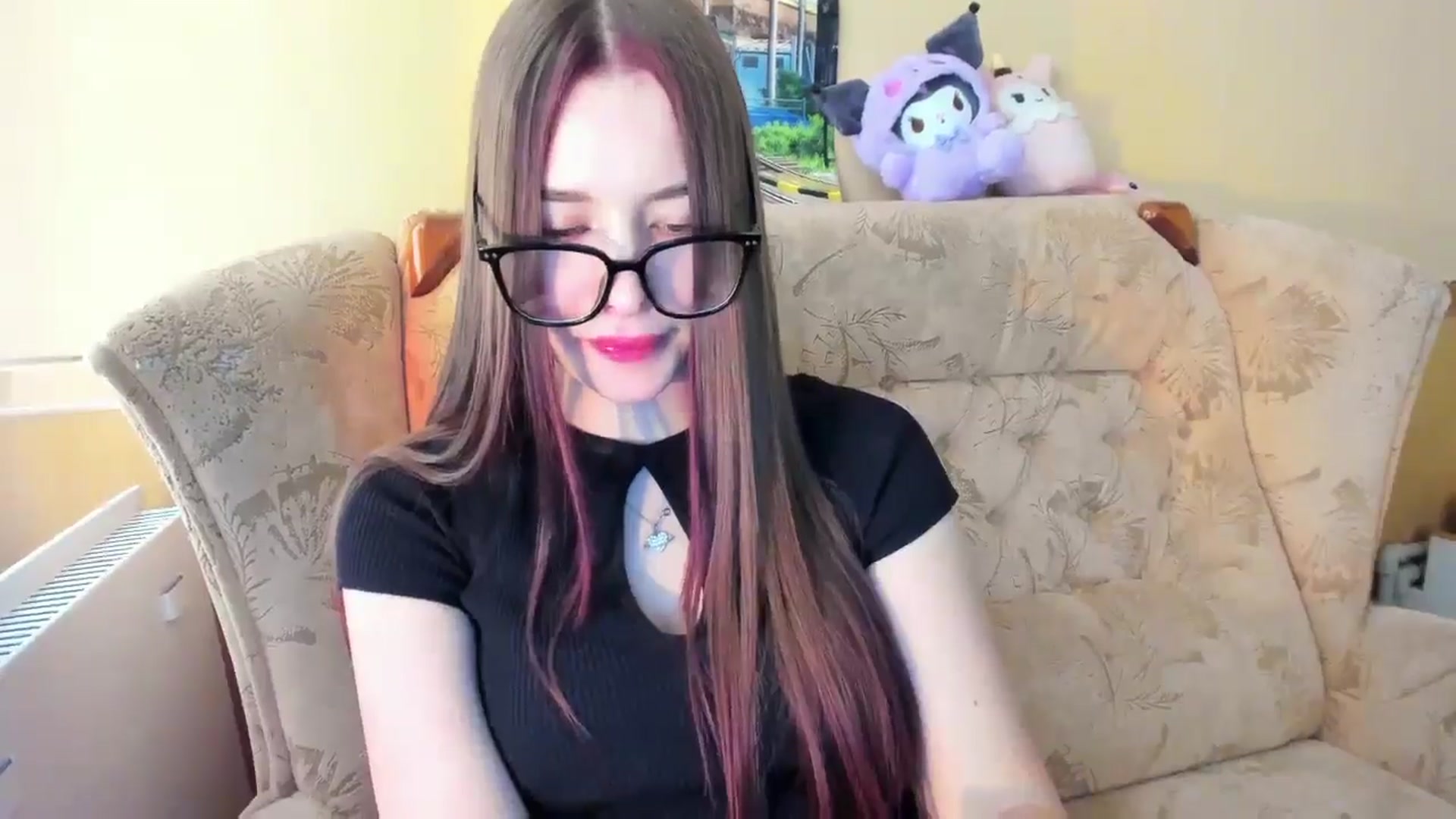 Gallery image thumbnail from DiscoGirl's myfreecams stream on, 07/01/2025, 11:28 image 7 of 20
