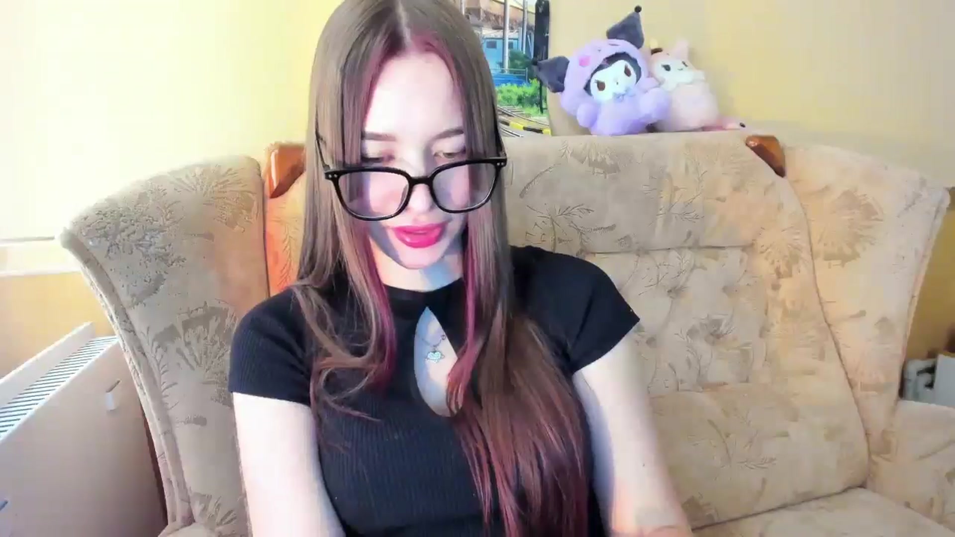 Gallery image thumbnail from DiscoGirl's myfreecams stream on, 07/01/2025, 11:28 image 6 of 20