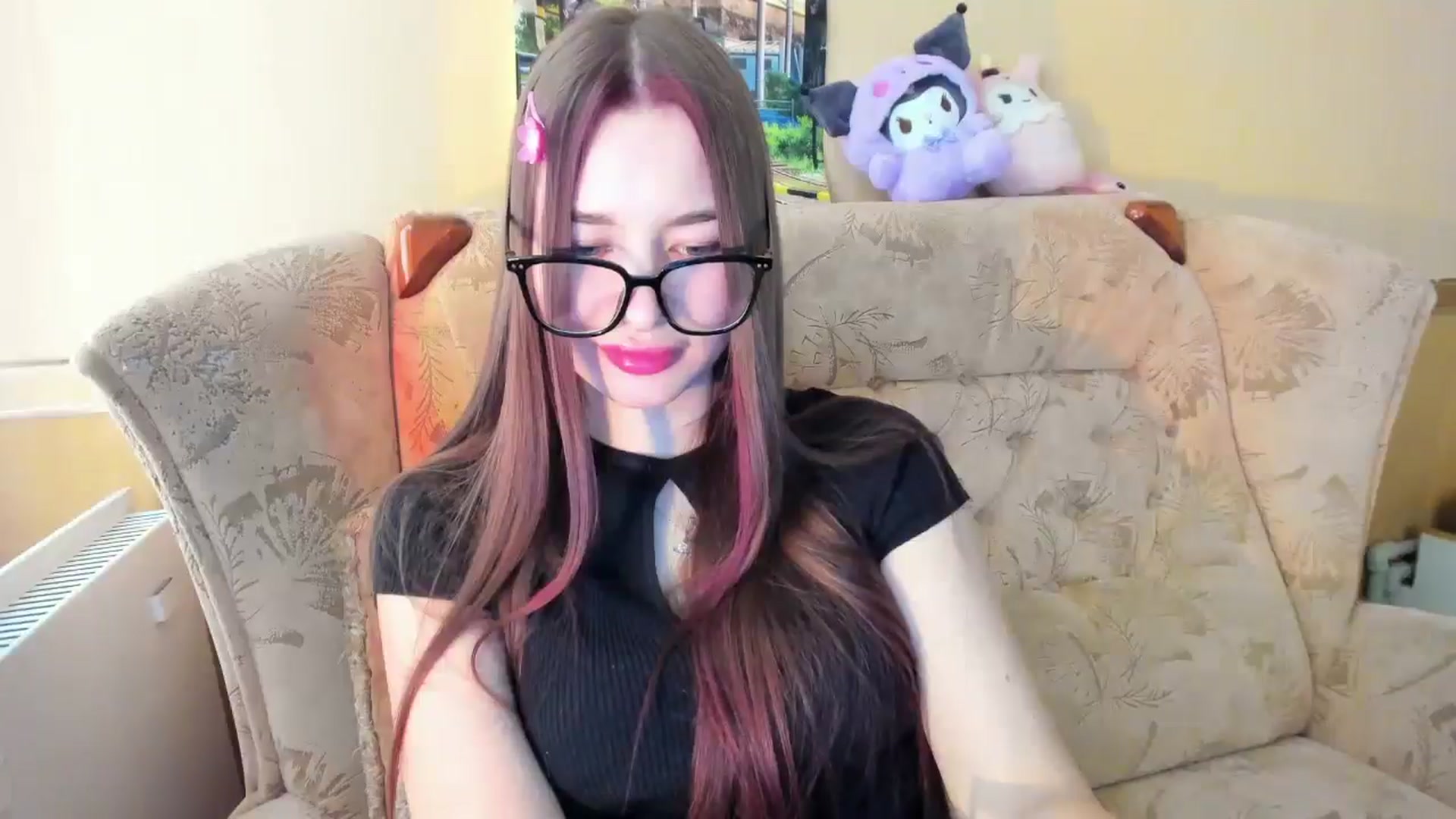 Gallery image thumbnail from DiscoGirl's myfreecams stream on, 07/01/2025, 11:28 image 2 of 20