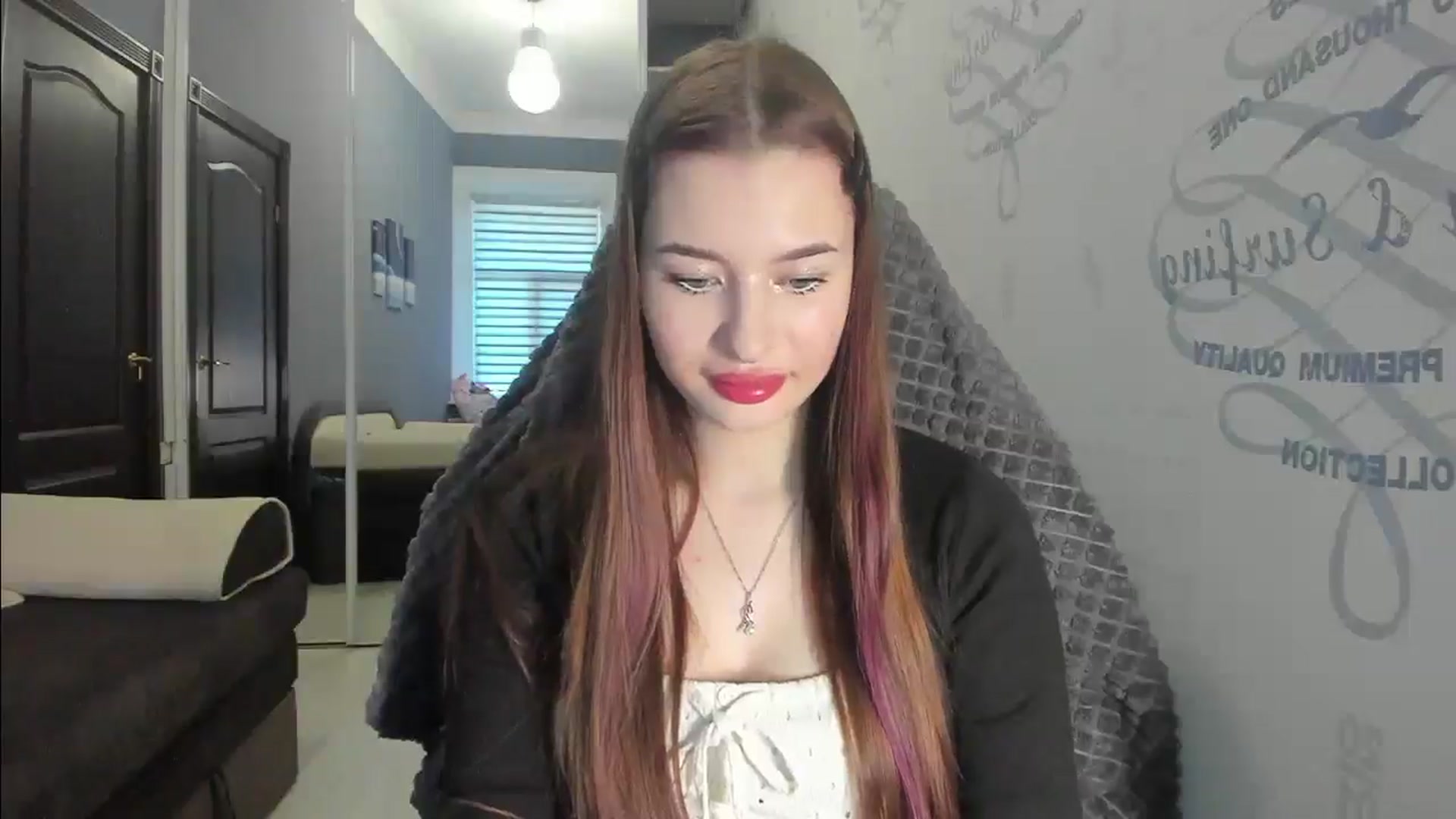 Gallery image thumbnail from DiscoGirl's myfreecams stream on, 09/23/2025, 10:57 image 14 of 20