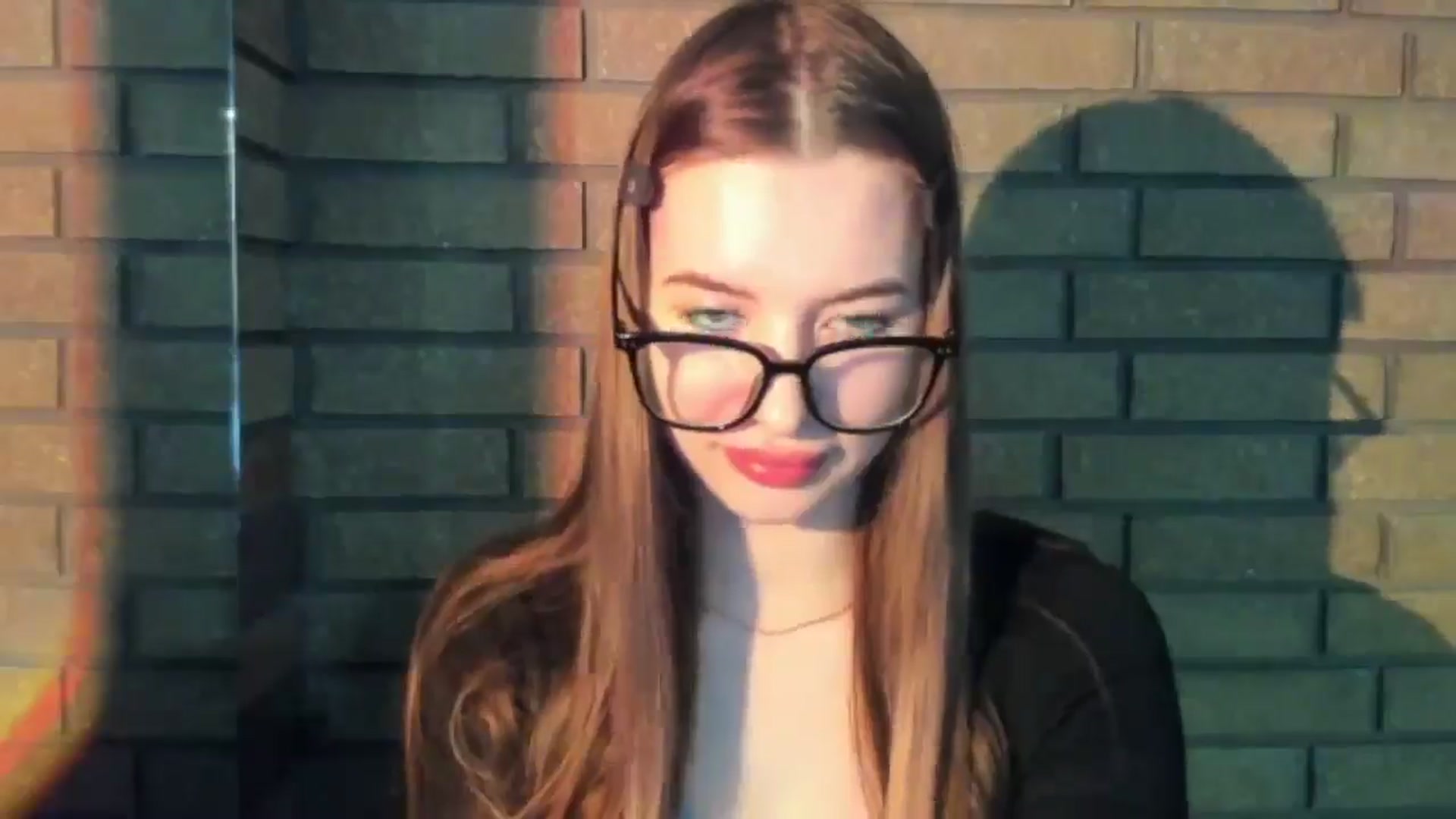 Gallery image thumbnail from DiscoGirl's myfreecams stream on, 10/18/2025, 10:54 image 3 of 20