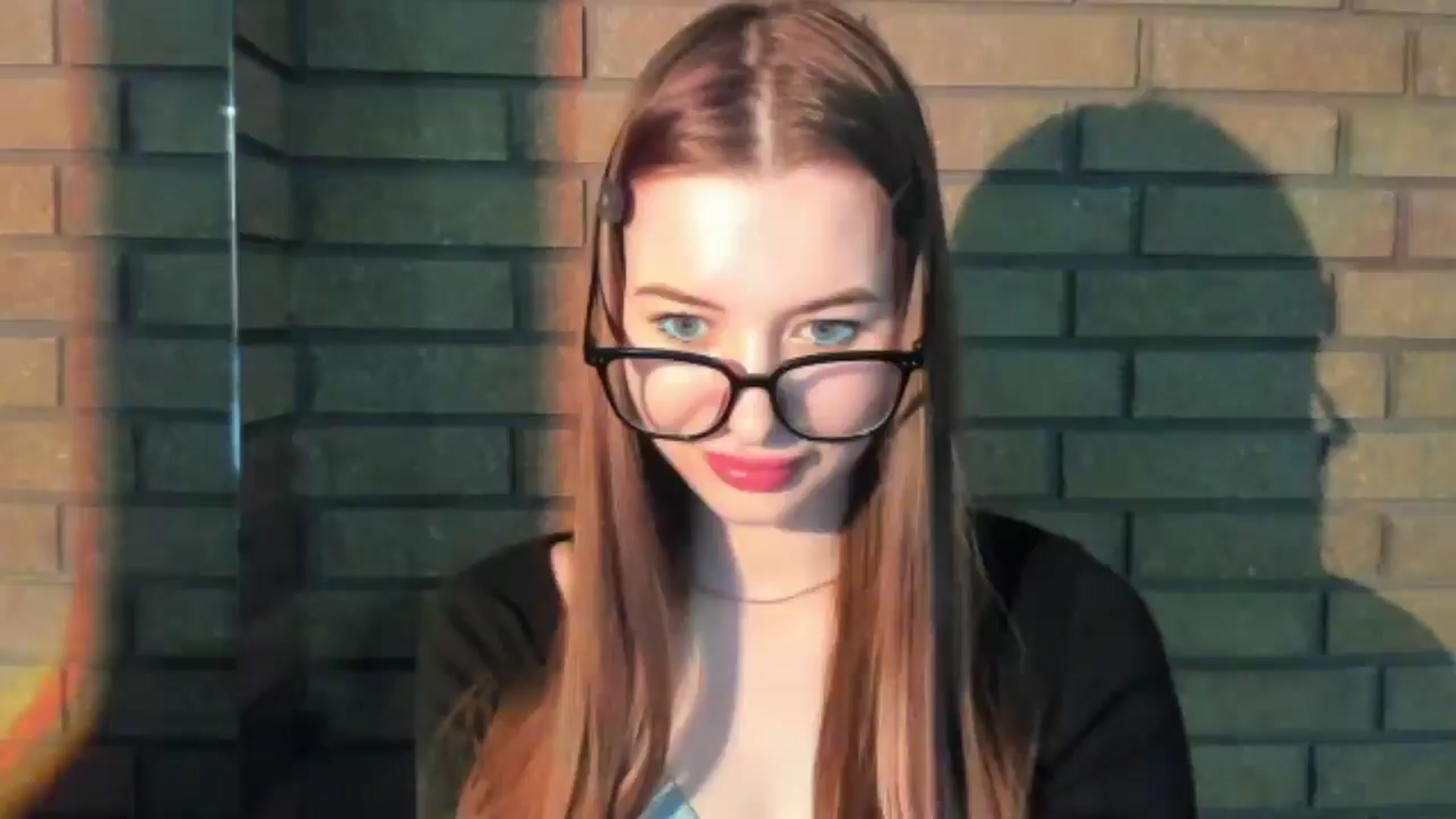 Gallery image thumbnail from DiscoGirl's myfreecams stream on, 10/18/2025, 10:54 image 13 of 20