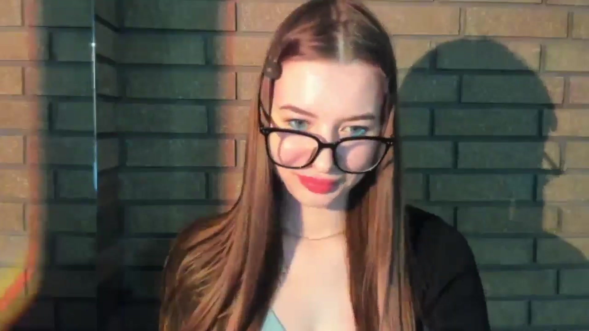 Gallery image thumbnail from DiscoGirl's myfreecams stream on, 10/18/2025, 10:54 image 12 of 20