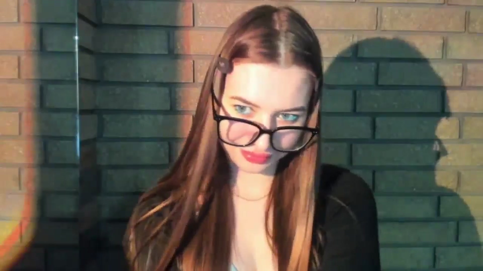 Gallery image thumbnail from DiscoGirl's myfreecams stream on, 10/18/2025, 10:54 image 5 of 20