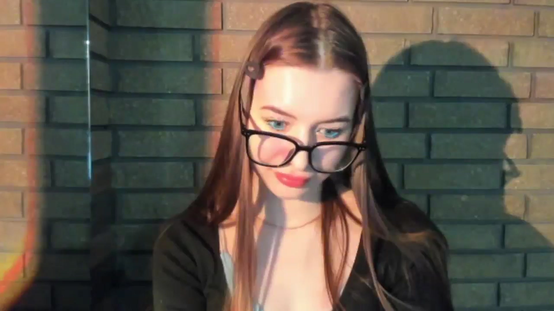 Gallery image thumbnail from DiscoGirl's myfreecams stream on, 10/18/2025, 10:54 image 9 of 20