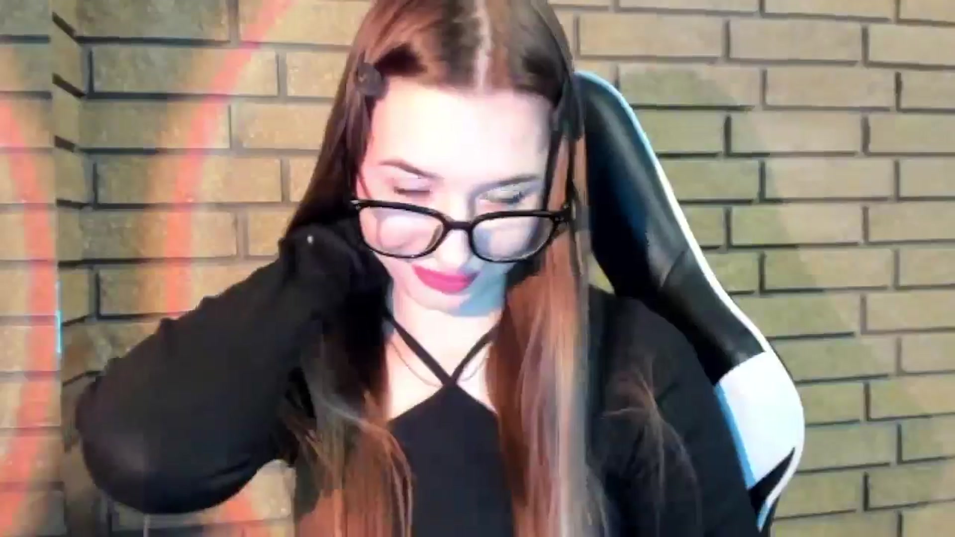 Gallery image thumbnail from DiscoGirl's myfreecams stream on, 10/19/2025, 14:42 image 11 of 20