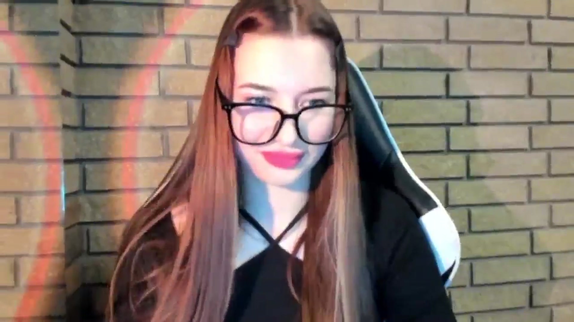 Gallery image thumbnail from DiscoGirl's myfreecams stream on, 10/19/2025, 14:42 image 13 of 20