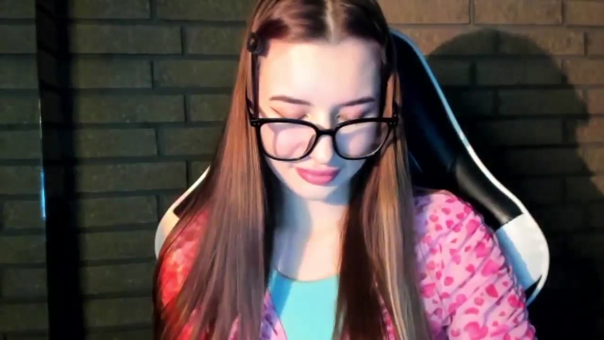 Gallery image thumbnail from DiscoGirl's myfreecams stream on, 10/20/2025, 10:50 image 9 of 20