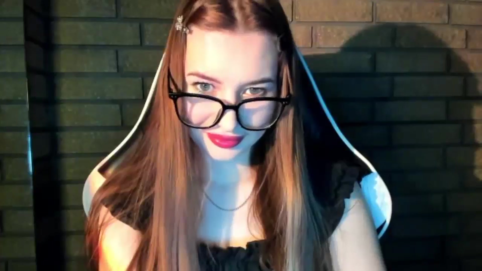 Gallery image thumbnail from DiscoGirl's myfreecams stream on, 10/22/2025, 13:08 image 9 of 20