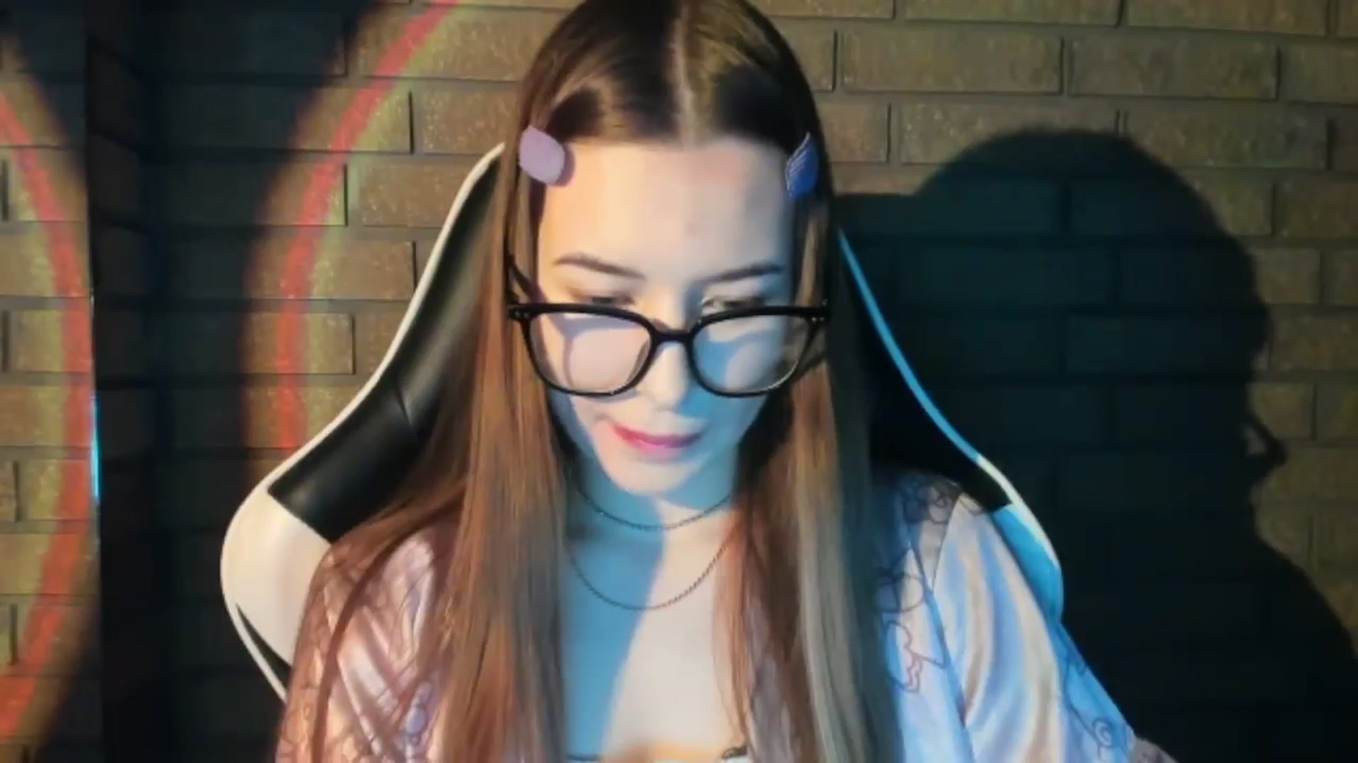 Gallery image thumbnail from DiscoGirl's myfreecams stream on, 10/25/2025, 11:52 image 7 of 20