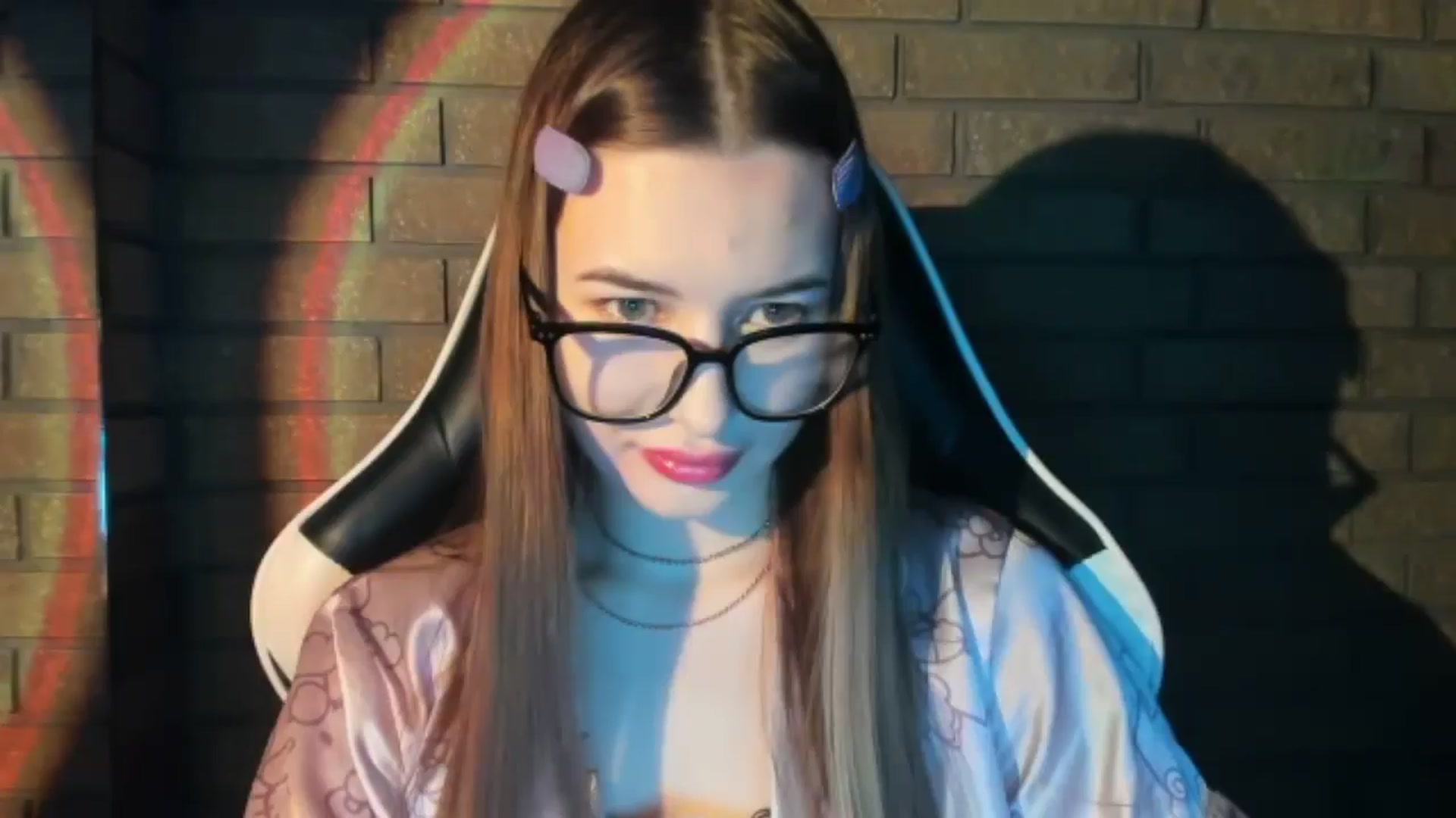 Gallery image thumbnail from DiscoGirl's myfreecams stream on, 10/25/2025, 11:52 image 17 of 20