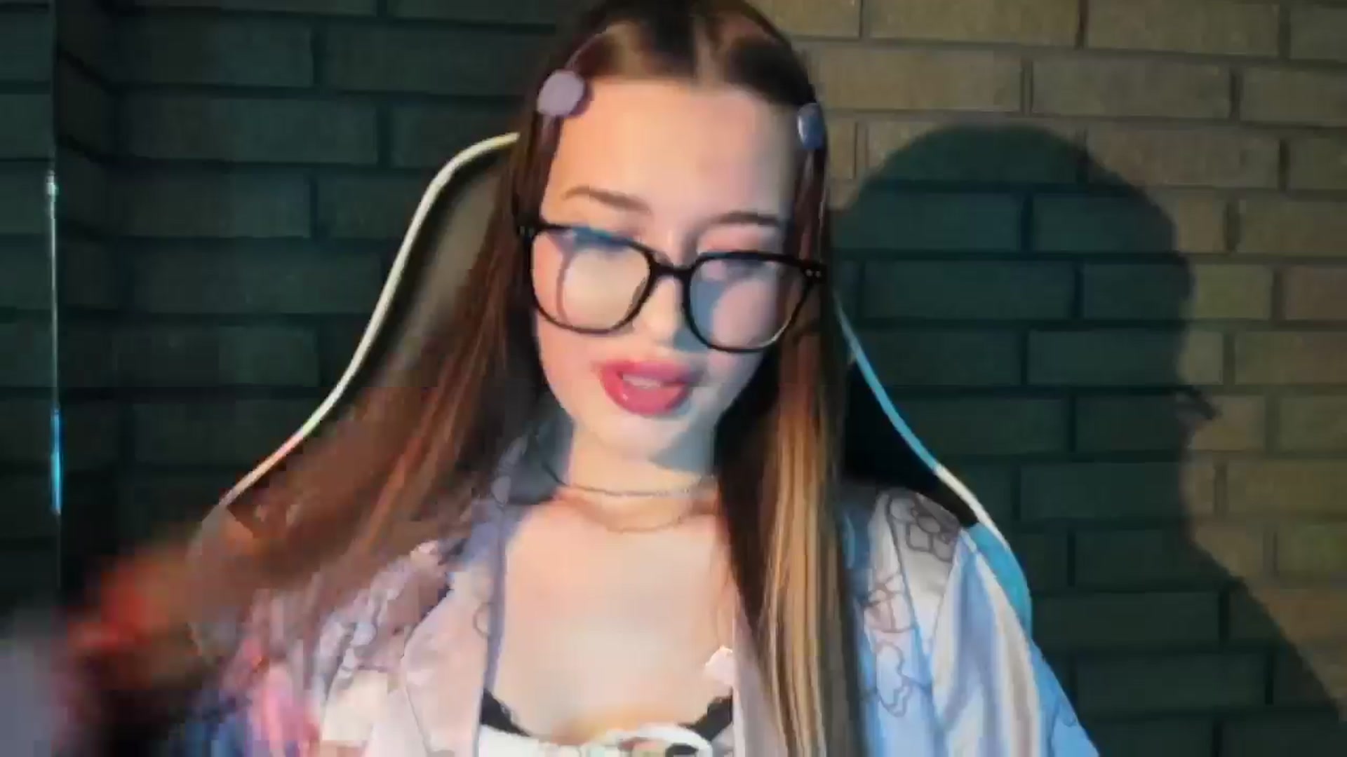 Gallery image thumbnail from DiscoGirl's myfreecams stream on, 10/25/2025, 12:52 image 9 of 20