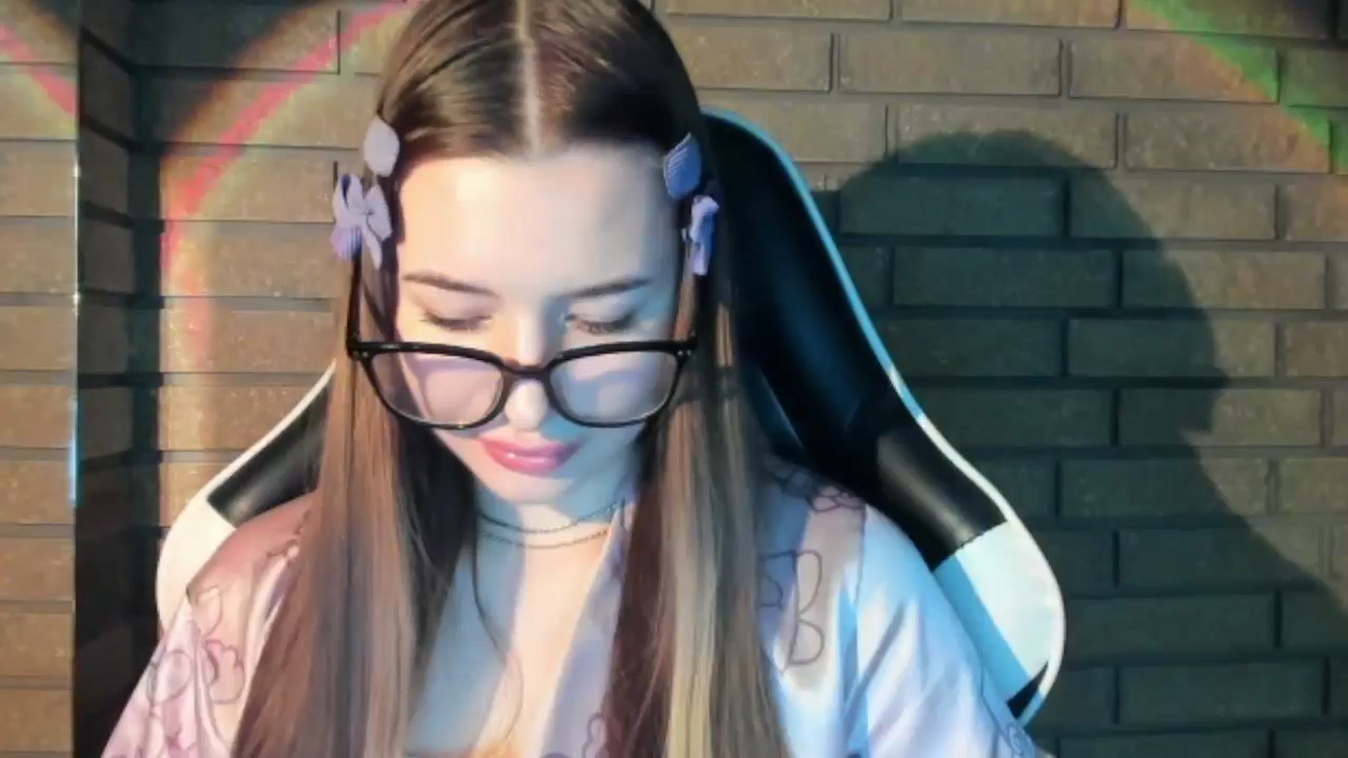 Gallery image thumbnail from DiscoGirl's myfreecams stream on, 10/27/2025, 12:19 image 16 of 20