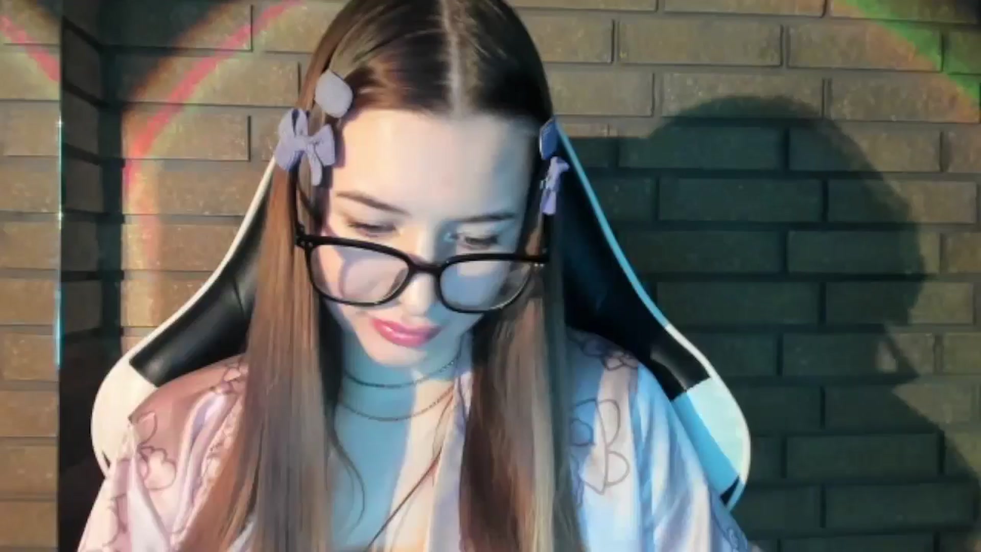 Gallery image thumbnail from DiscoGirl's myfreecams stream on, 10/27/2025, 12:19 image 2 of 20