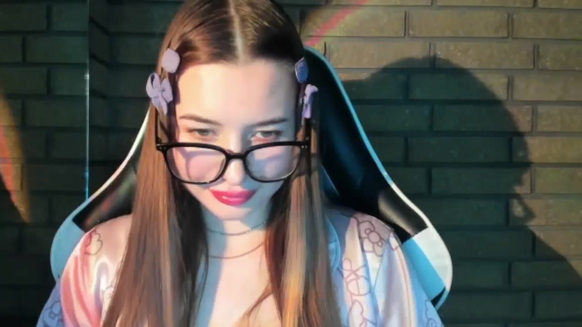 Gallery image thumbnail from DiscoGirl's myfreecams stream on, 10/27/2025, 13:02 image 19 of 20